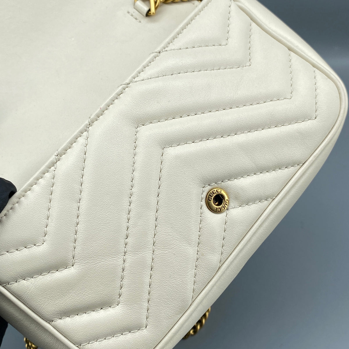 Gucci GG Marmont Super Mini Bag Cream Leather Crossbody Bag