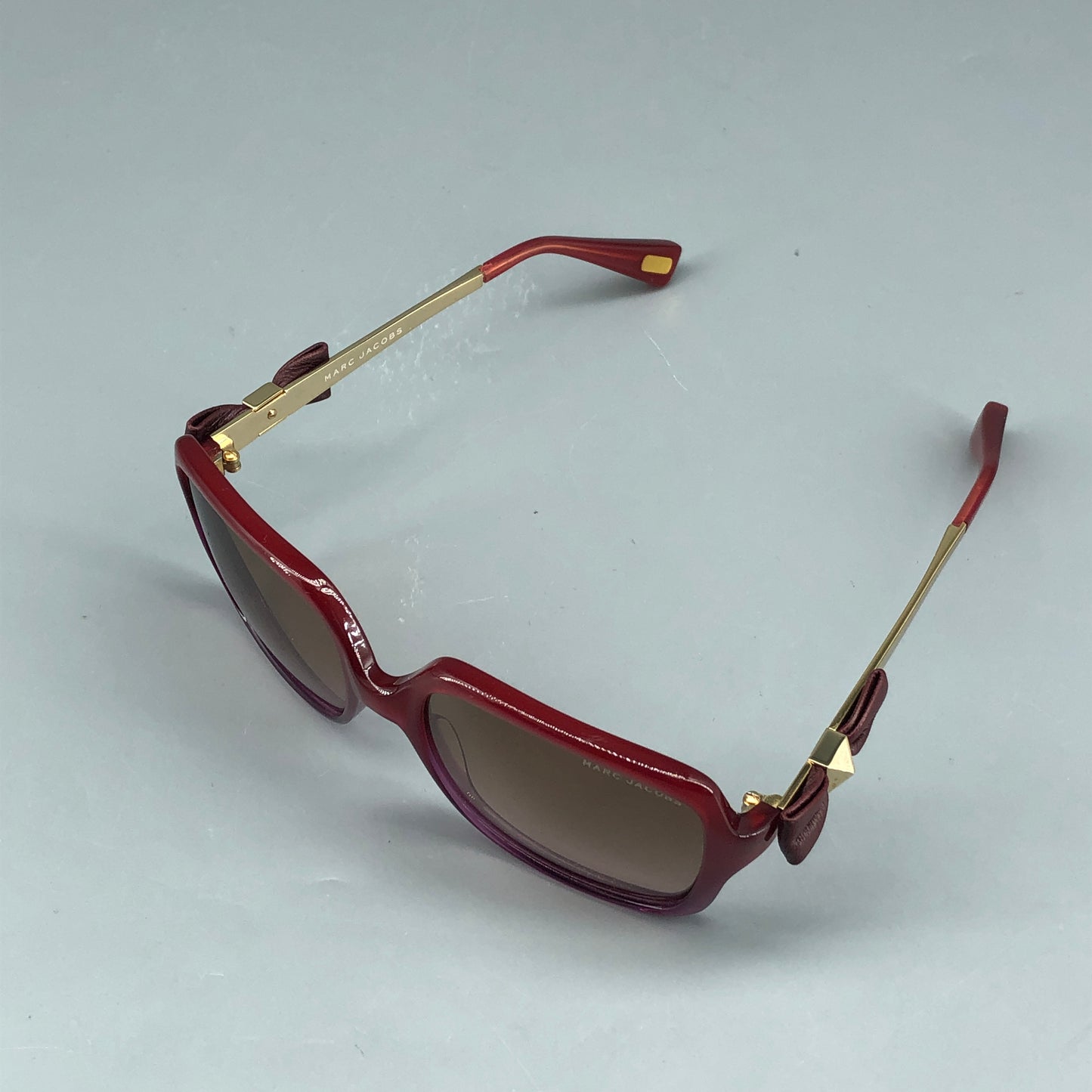 Marc Jacobs Square Sunglasses 135mm Red/Purple