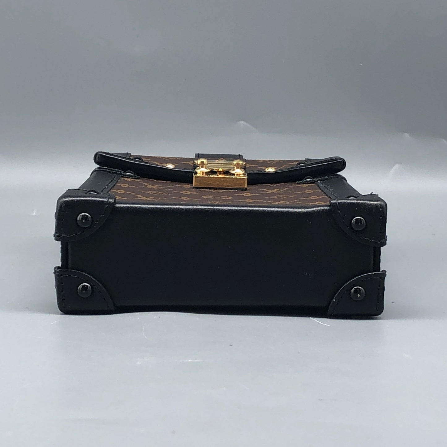 Louis Vuitton Monogram Canvas Petite Malle Phone Case Brown Bag
