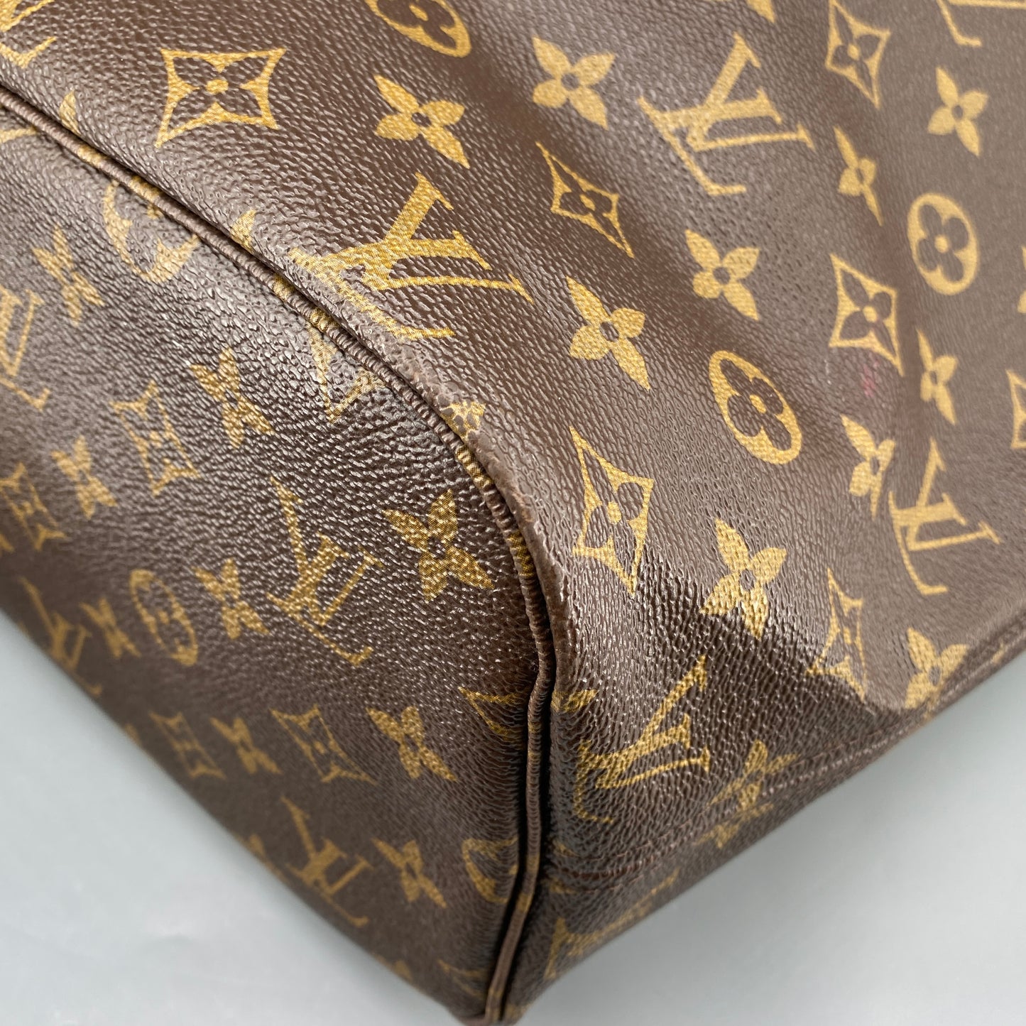 Louis Vuitton MM Limited Edition Fuchsia Monogram Ikat Neverfull Tote Bag