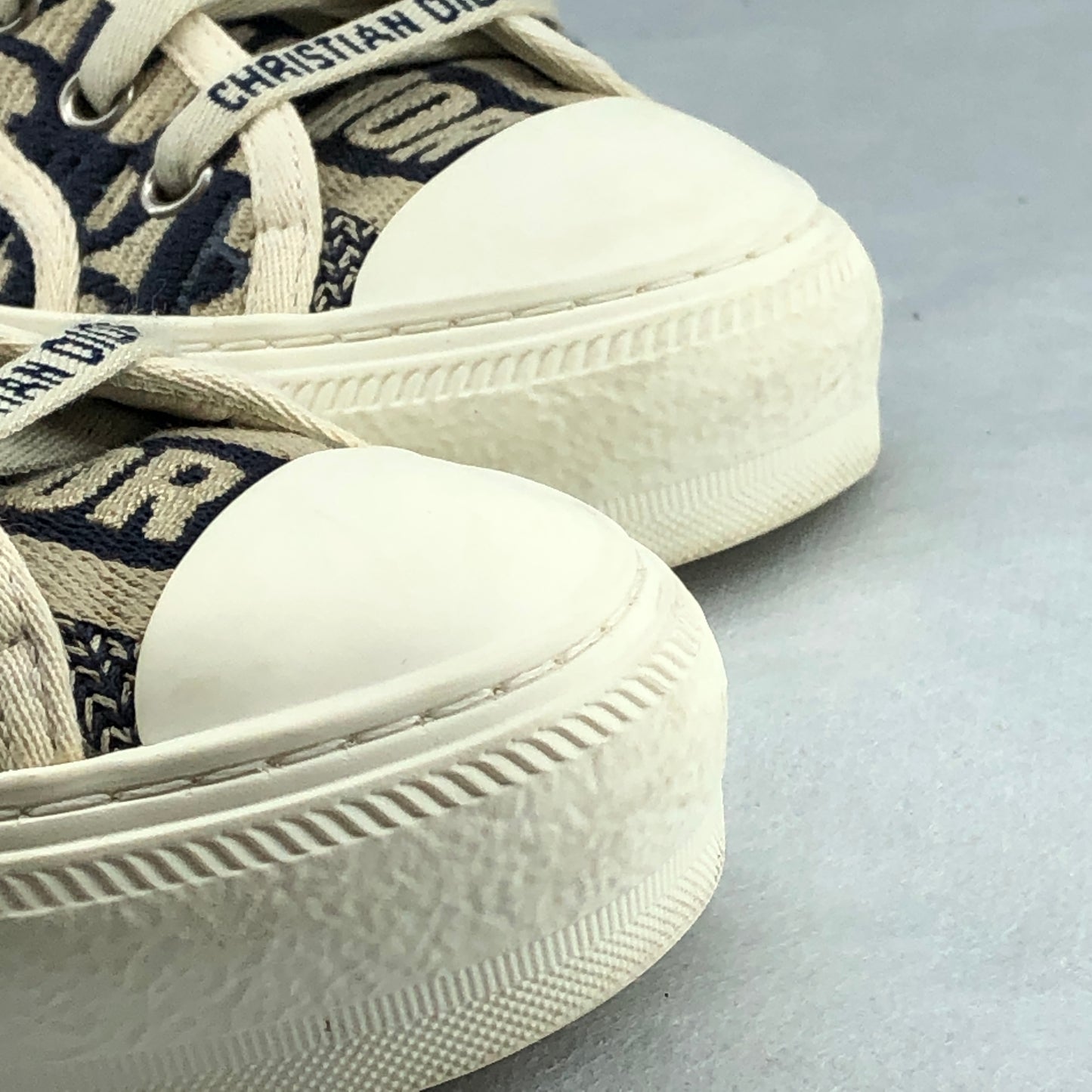 Christian Dior Women's Walk'n'Dior Oblique Canvas Sneakers Size 35 Navy/Beige