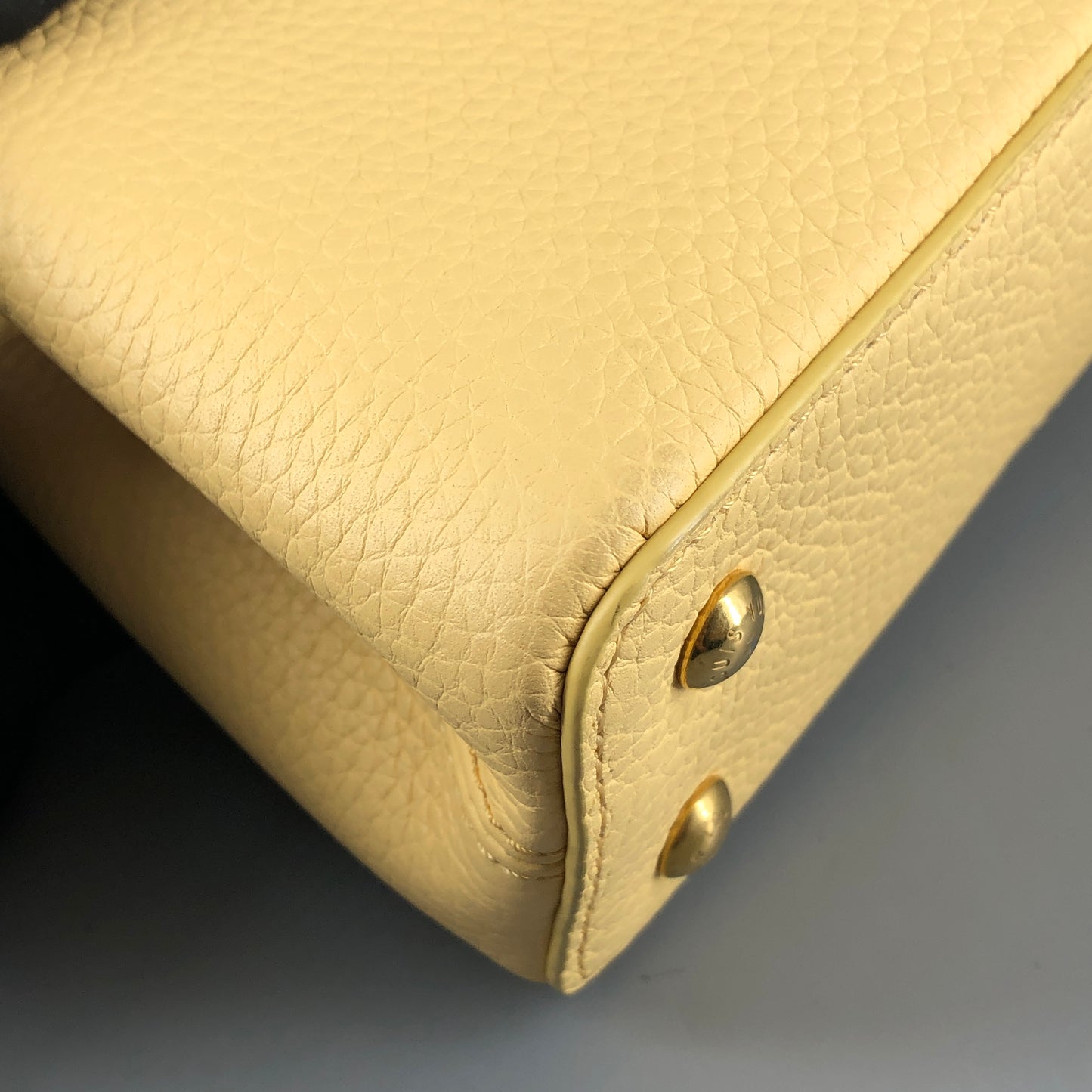 Louis Vuitton Capucines Mini Taurillon Leather Handbag Light Yellow