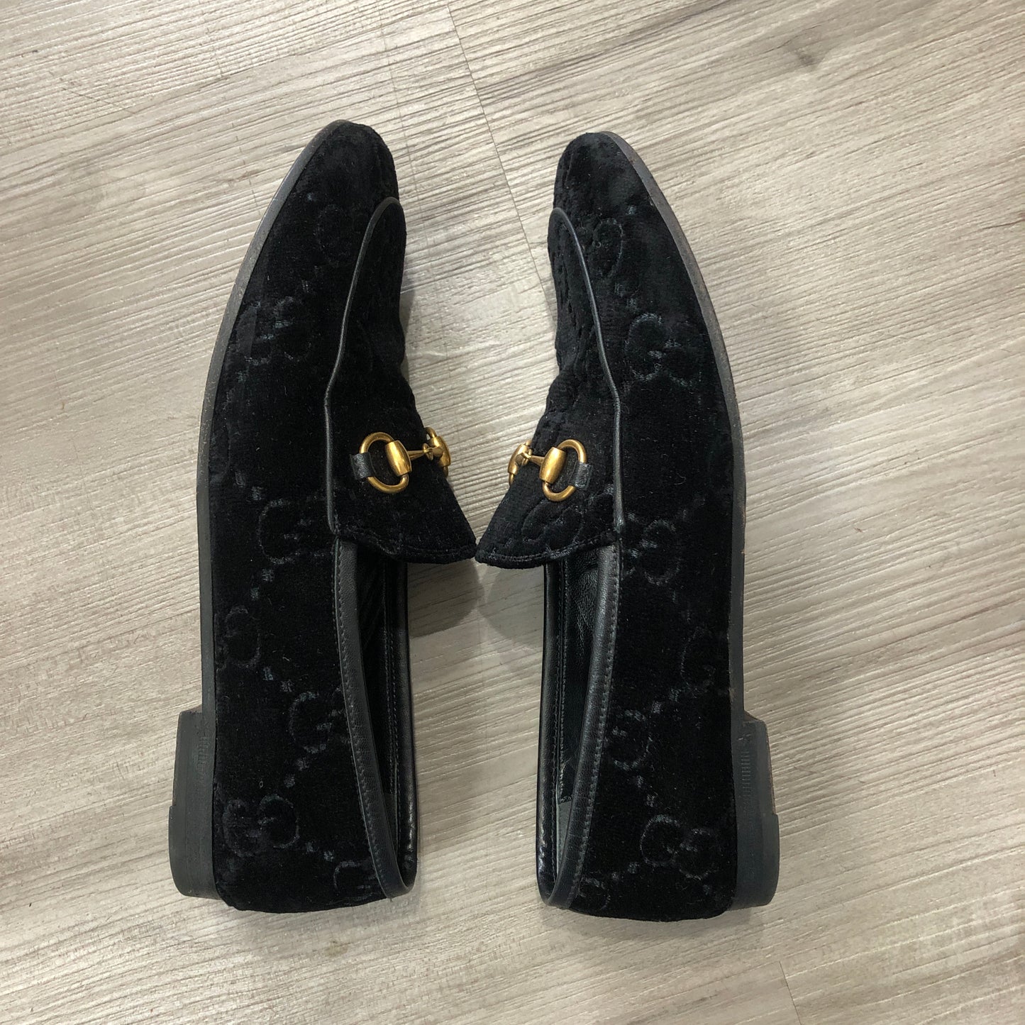 Gucci Women's Black GG Velvet Horsebit Loafers Size 37