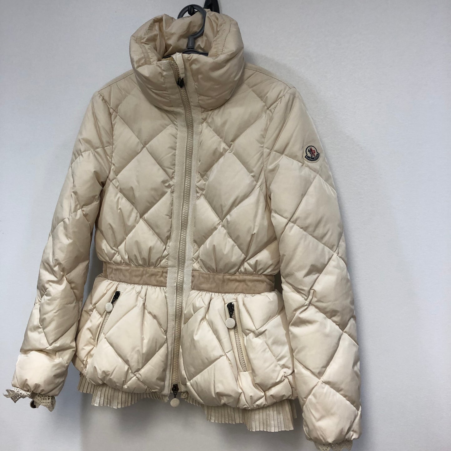 Moncler Women’s Quilted Down Jacket Size 0