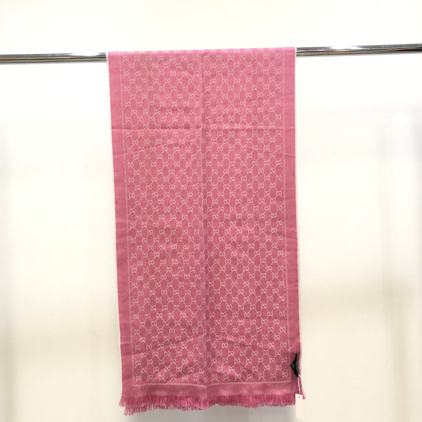 Gucci Pink & Light Pink Allover Pattern Fringed Scarf 180*48 cm