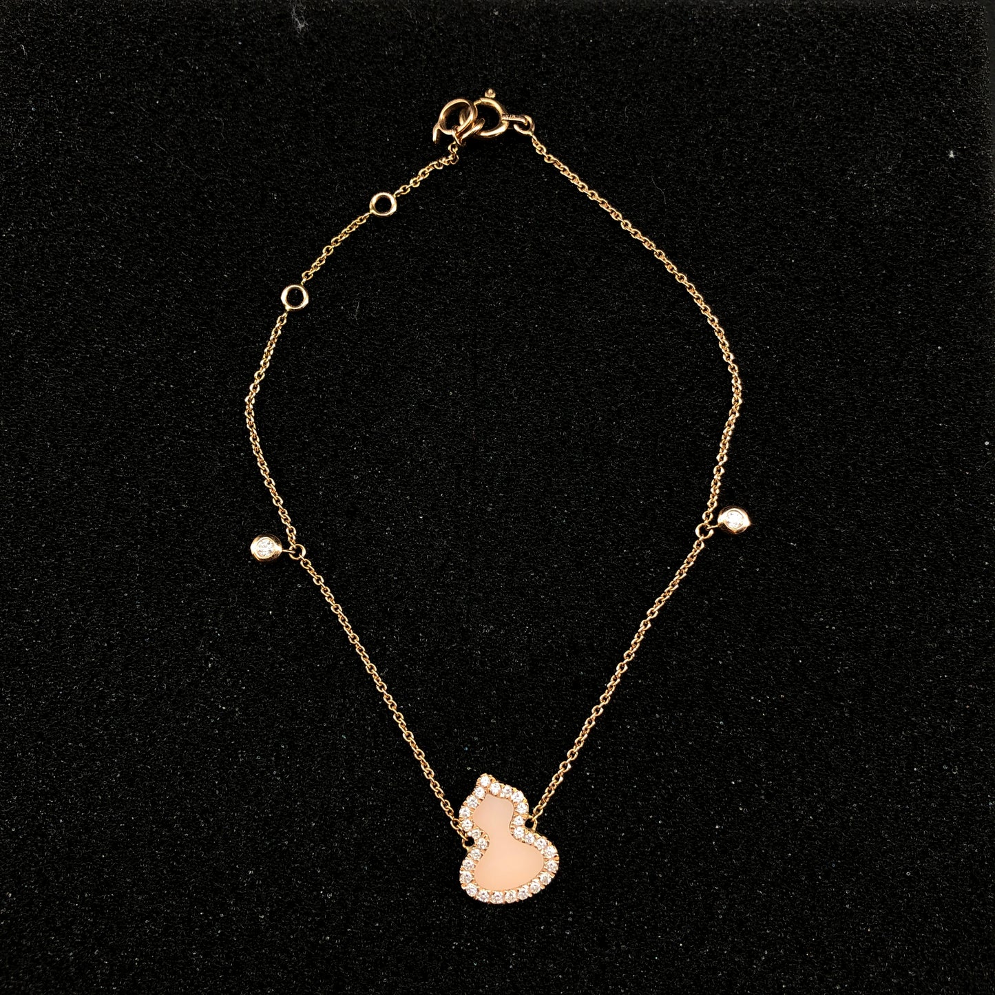 Qeelin Wulu 18K Gold Diamond & Mother-of-Pearl Bracelet