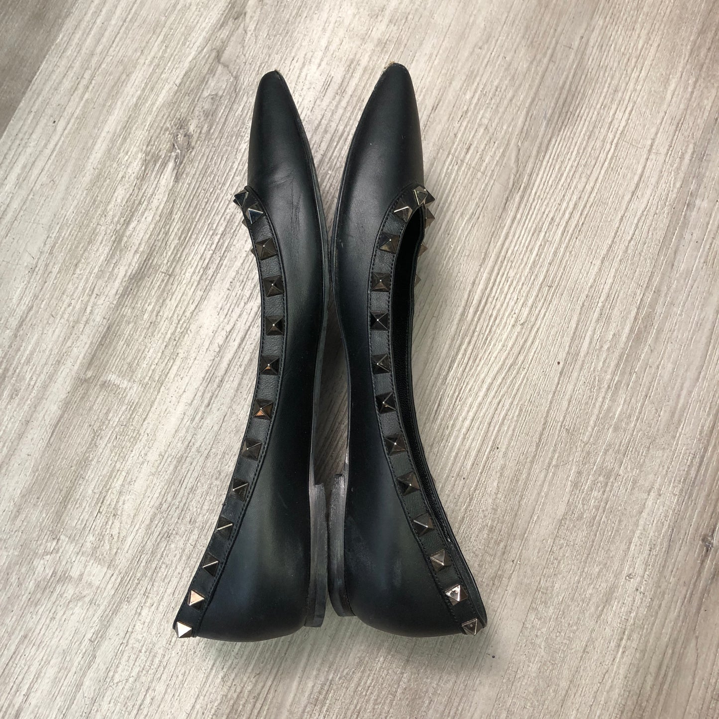 Valentino Rockstud Black Leather Pointed Toe Flat Shoes Size 37.5