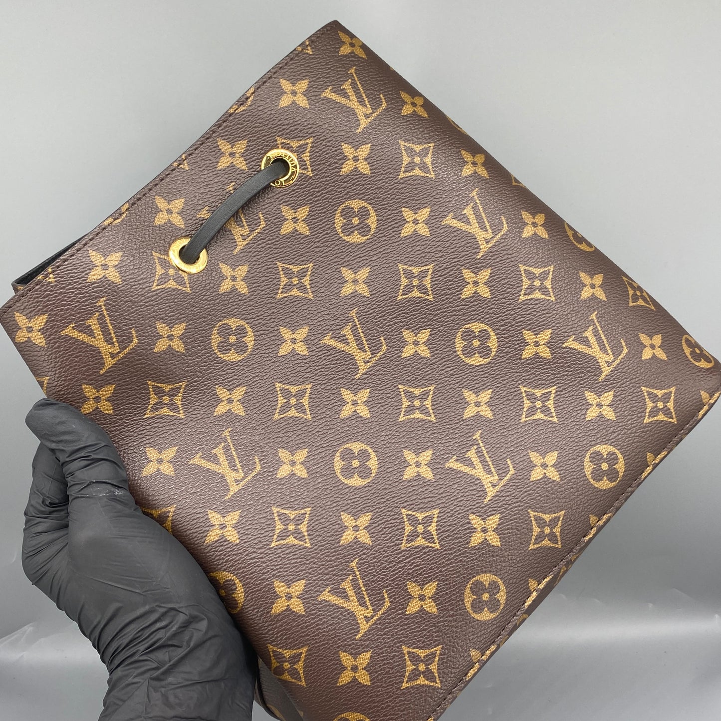Louis Vuitton NéoNoé MM Brown Drawstring Bucket Bag