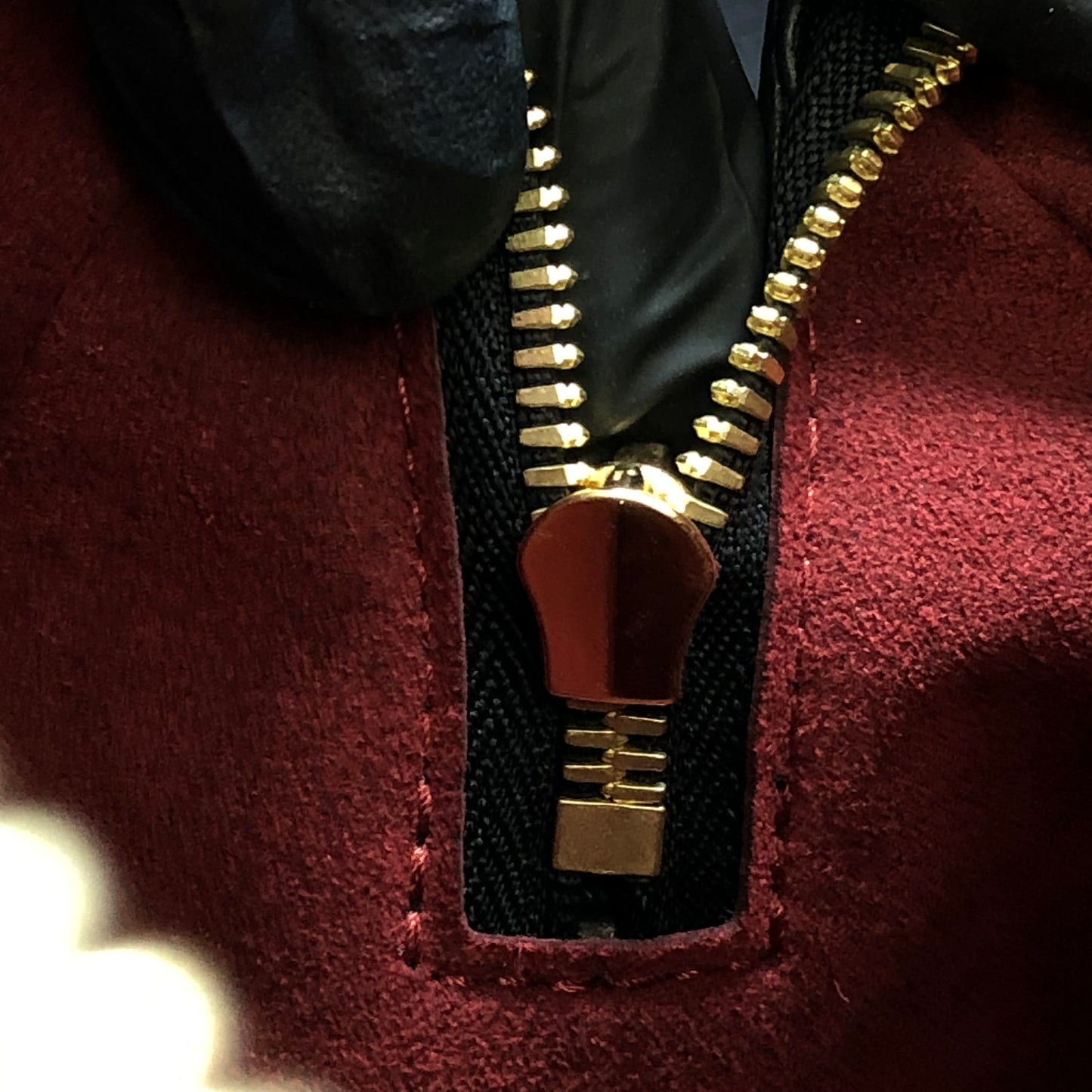 Louis Vuitton Speedy Bandoulière 25 Handbag Black