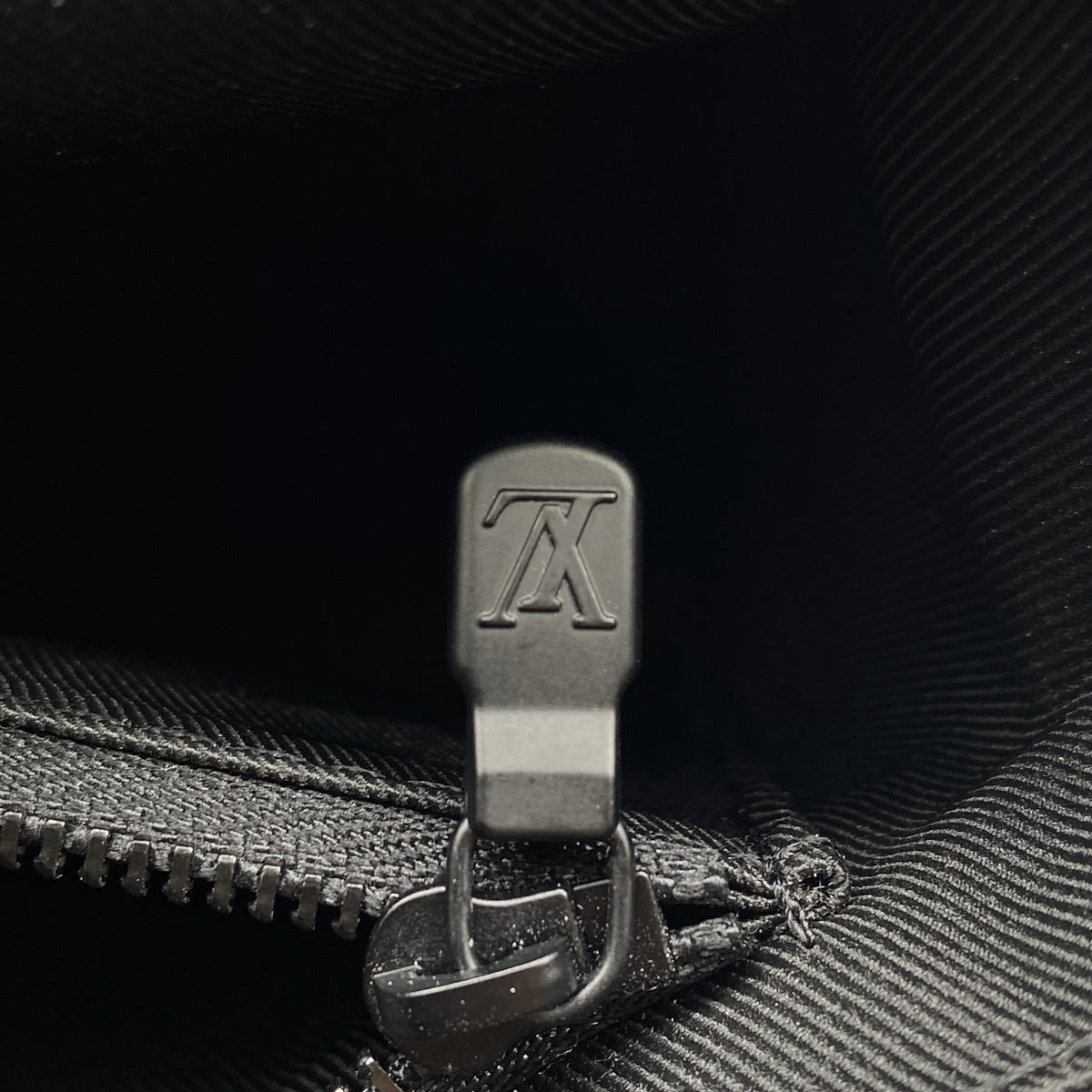 Louis Vuitton Taurillon Monogram Steamer Wearable Bag Black