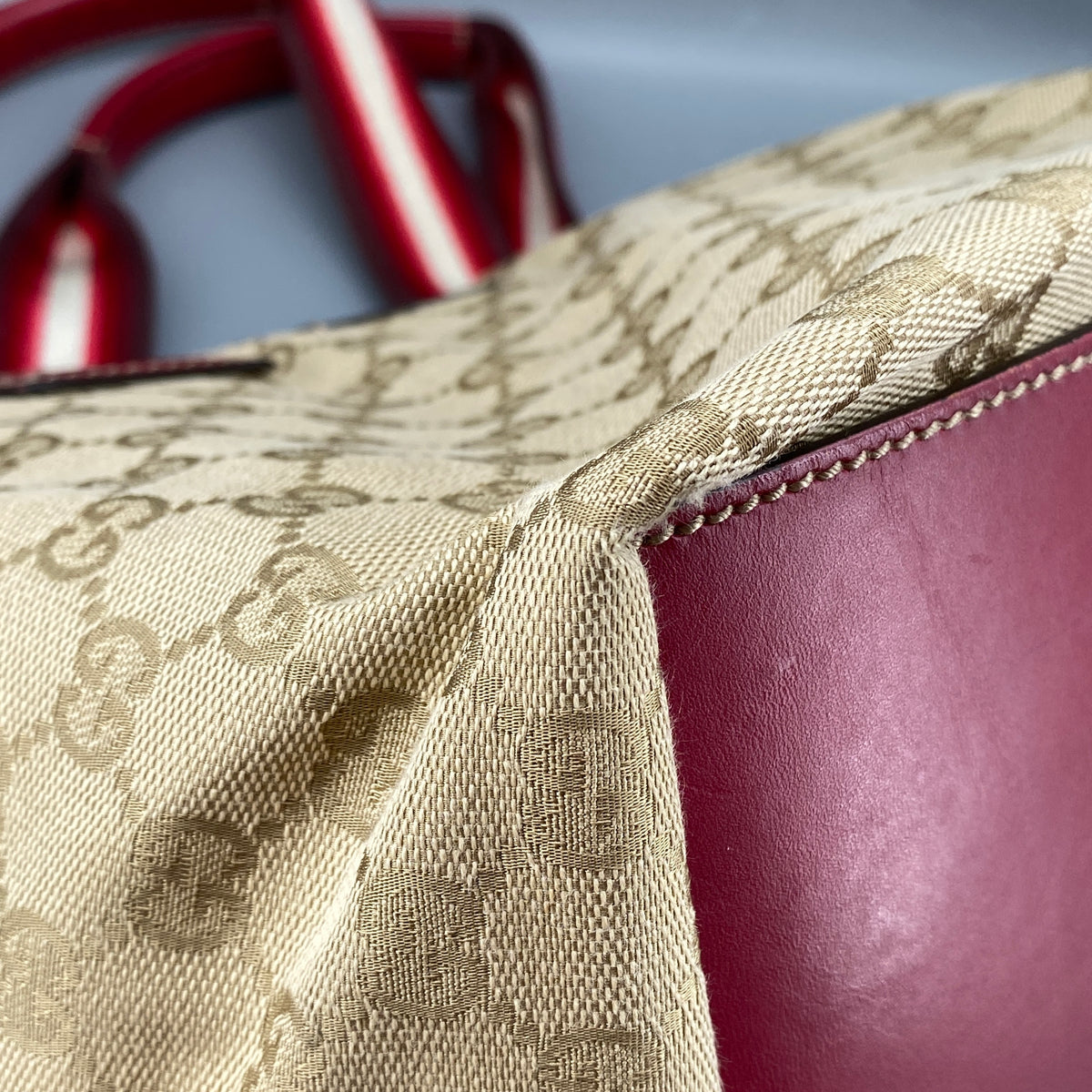 Gucci Beige GG Supreme Canvas  Sherry Line Tote Bag