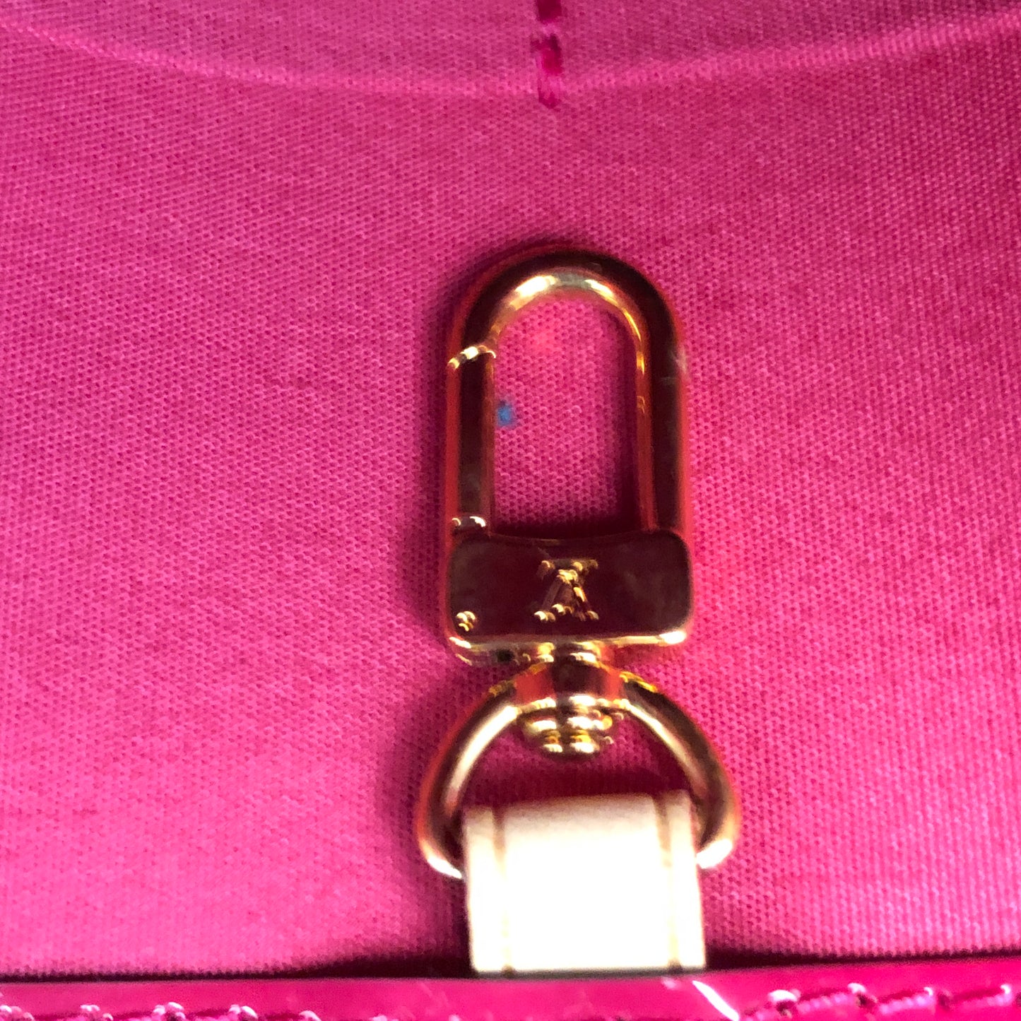 Louis Vuitton Vernis MM Vertical Tote Bag Hot Pink Monogram Patent Leather