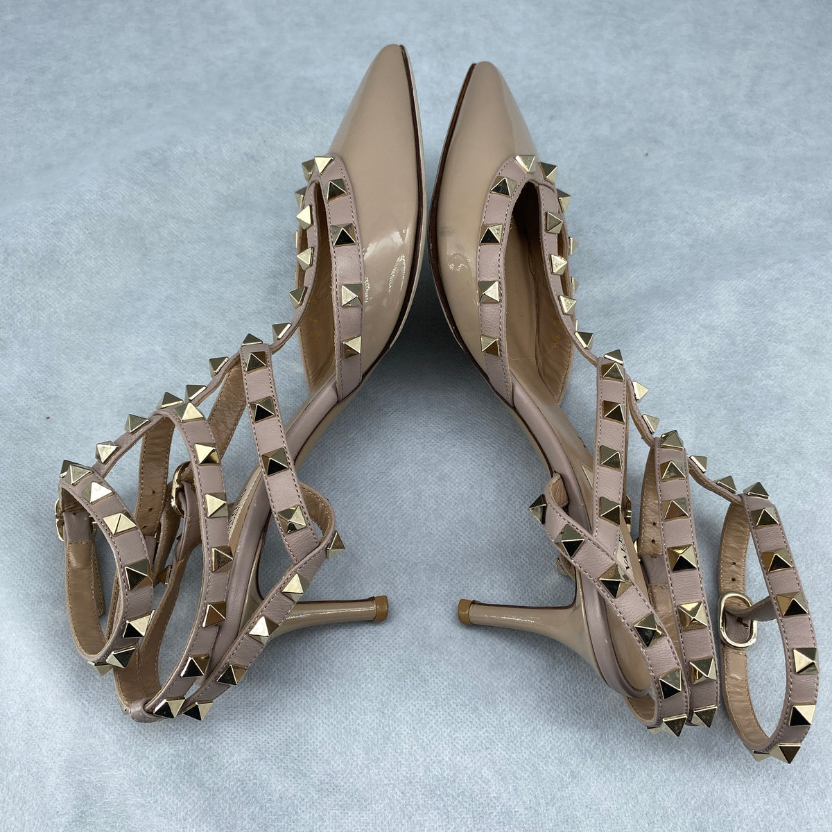 Valentino Nude Patent Leather Rockstud Pointed Heel Sandals Size 38