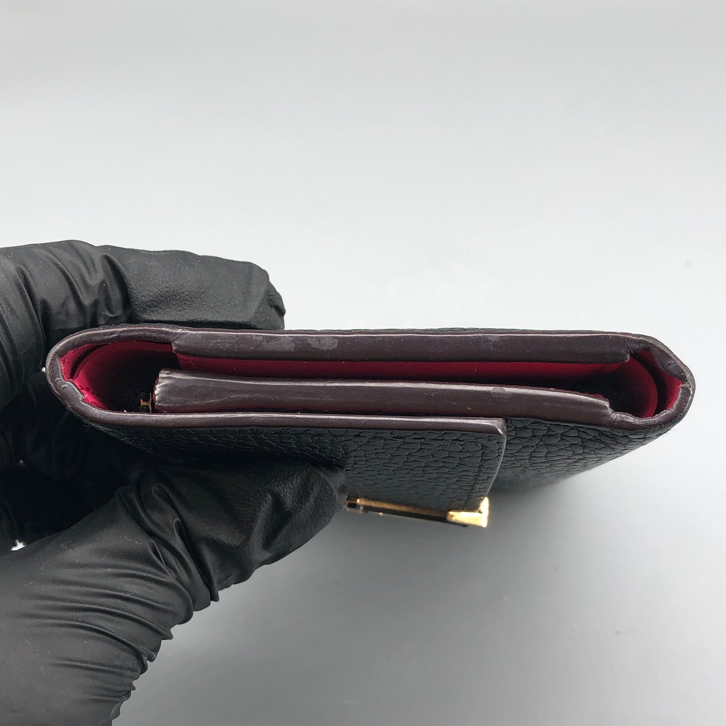 Louis Vuitton Black Taurillon Leather LV Twist Compact Wallet