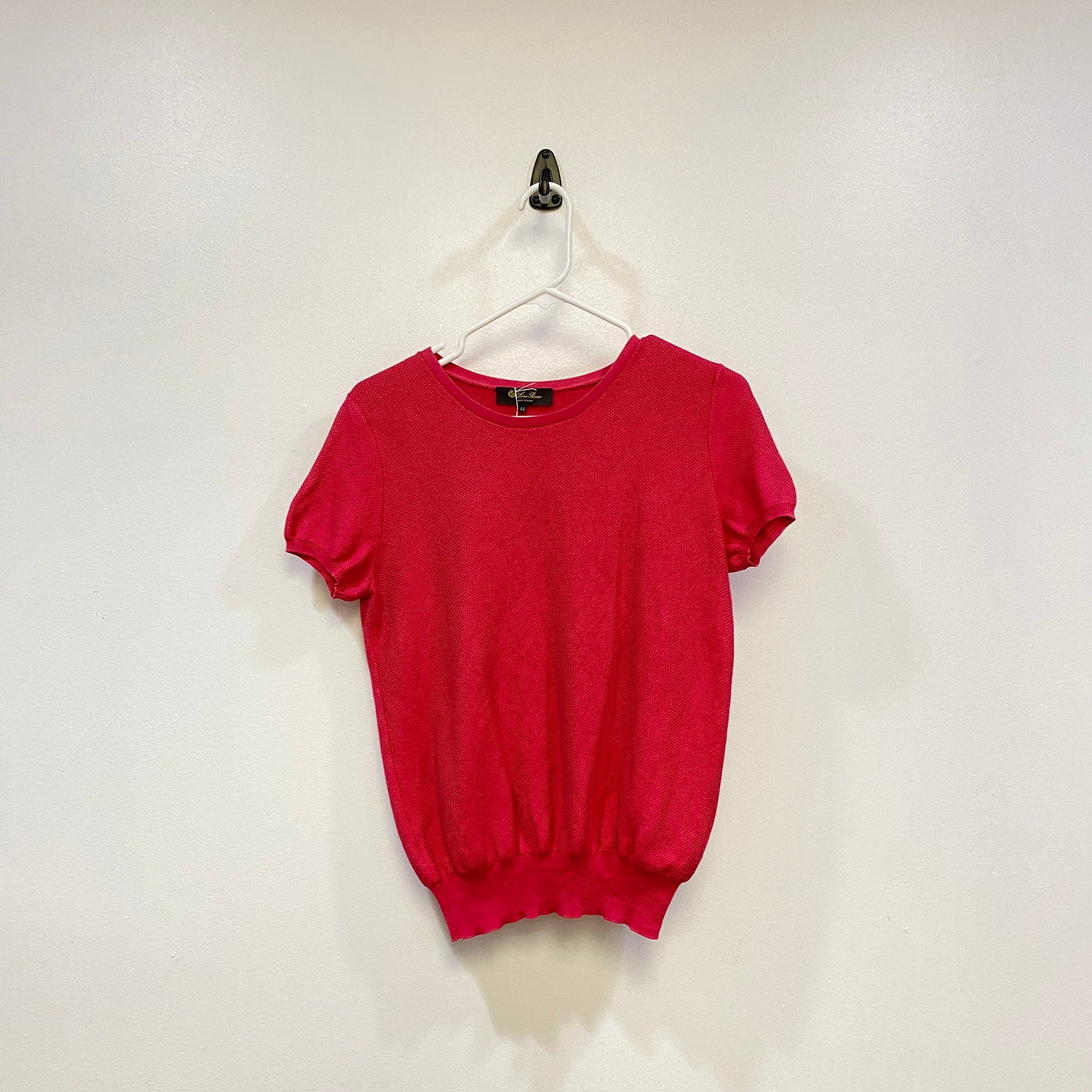 Loro Piana P2P Hot Pink Short Sleeve Knit Top Size 44 Bust 19in