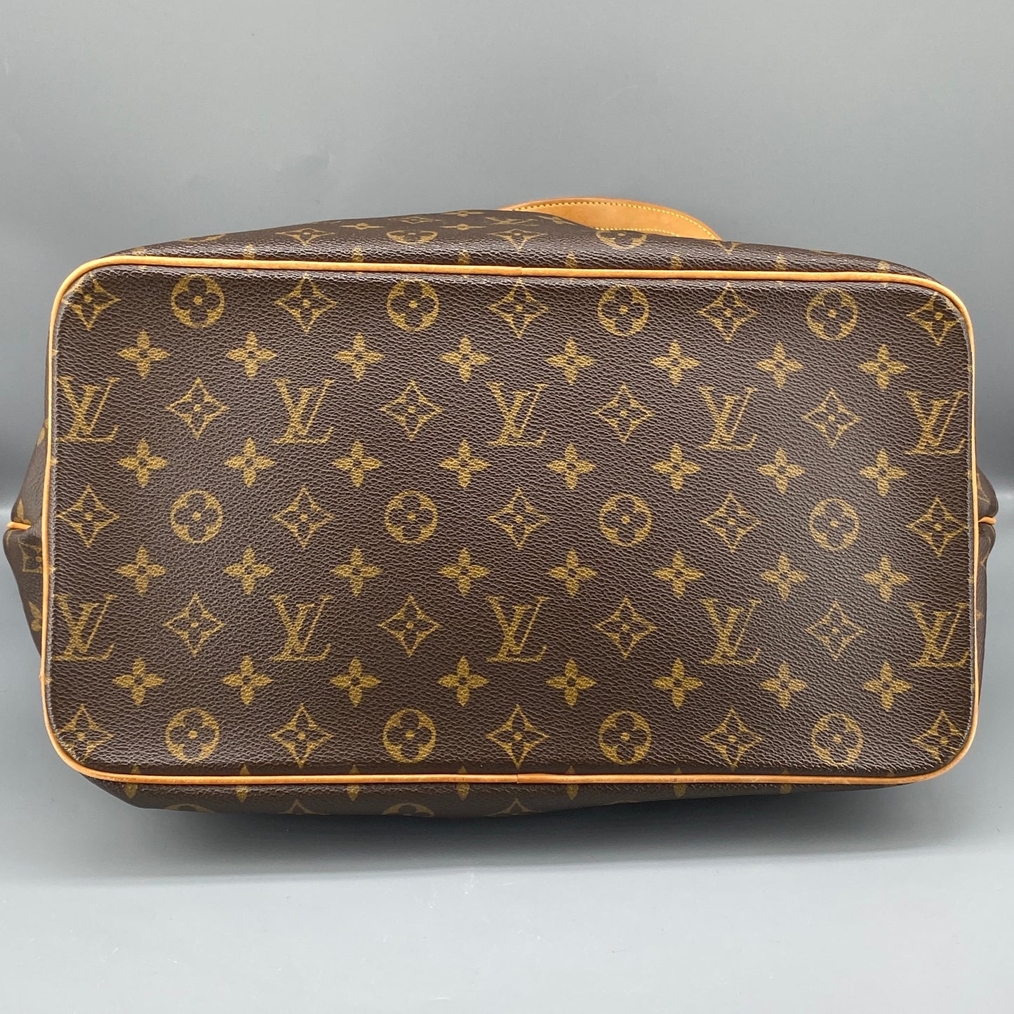 Louis Vuitton Monogram  Palermo Shoulder bag