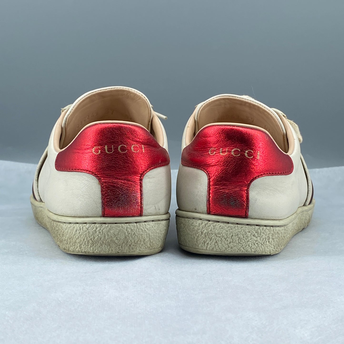 Gucci Women's White Red Stripe Leather Low Top Sneakers Size 37