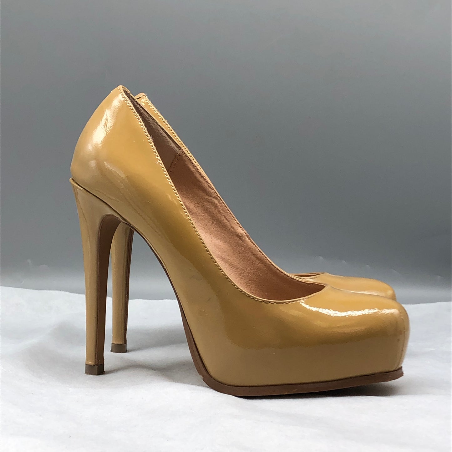 Steve Madden Patent Leather Platform Pumps