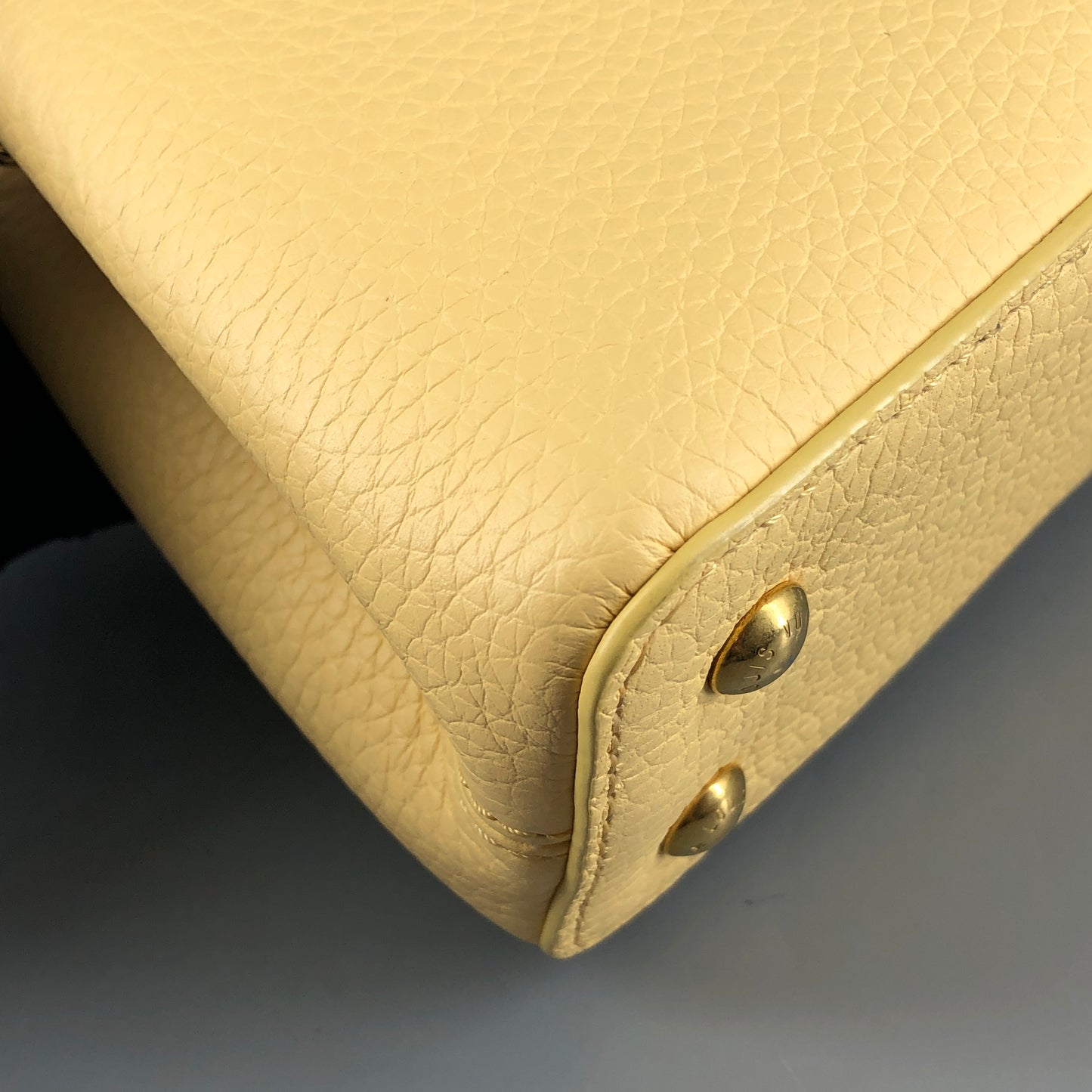 Louis Vuitton Capucines Mini Taurillon Leather Handbag Light Yellow