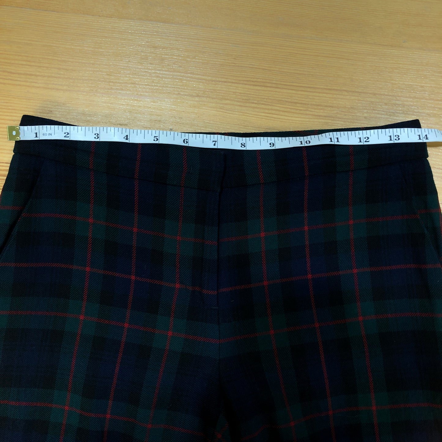 Burberry Tartan Wool Slim Ankle Trousers Size US 2 Black/Red/Dark Green