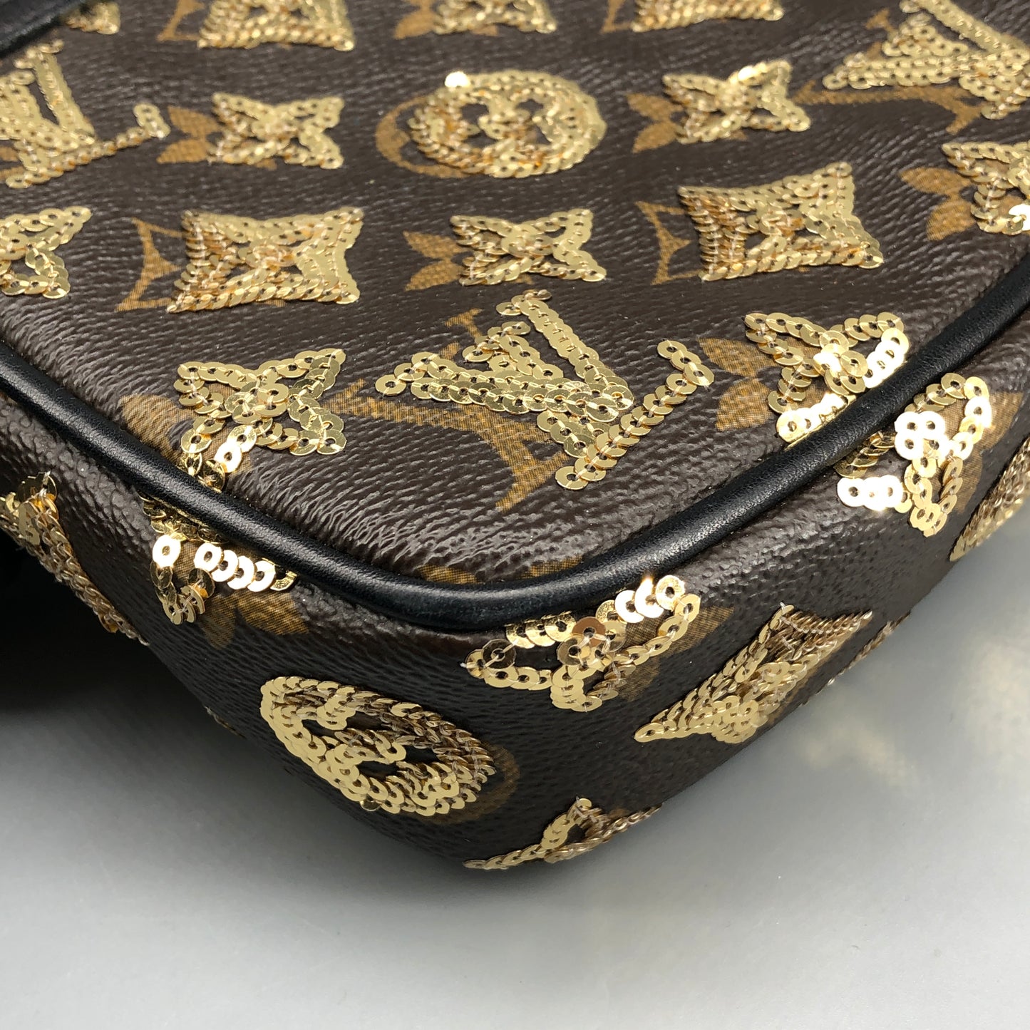 Louis Vuitton Monogram Eclipse Pochette Accessoires Bag