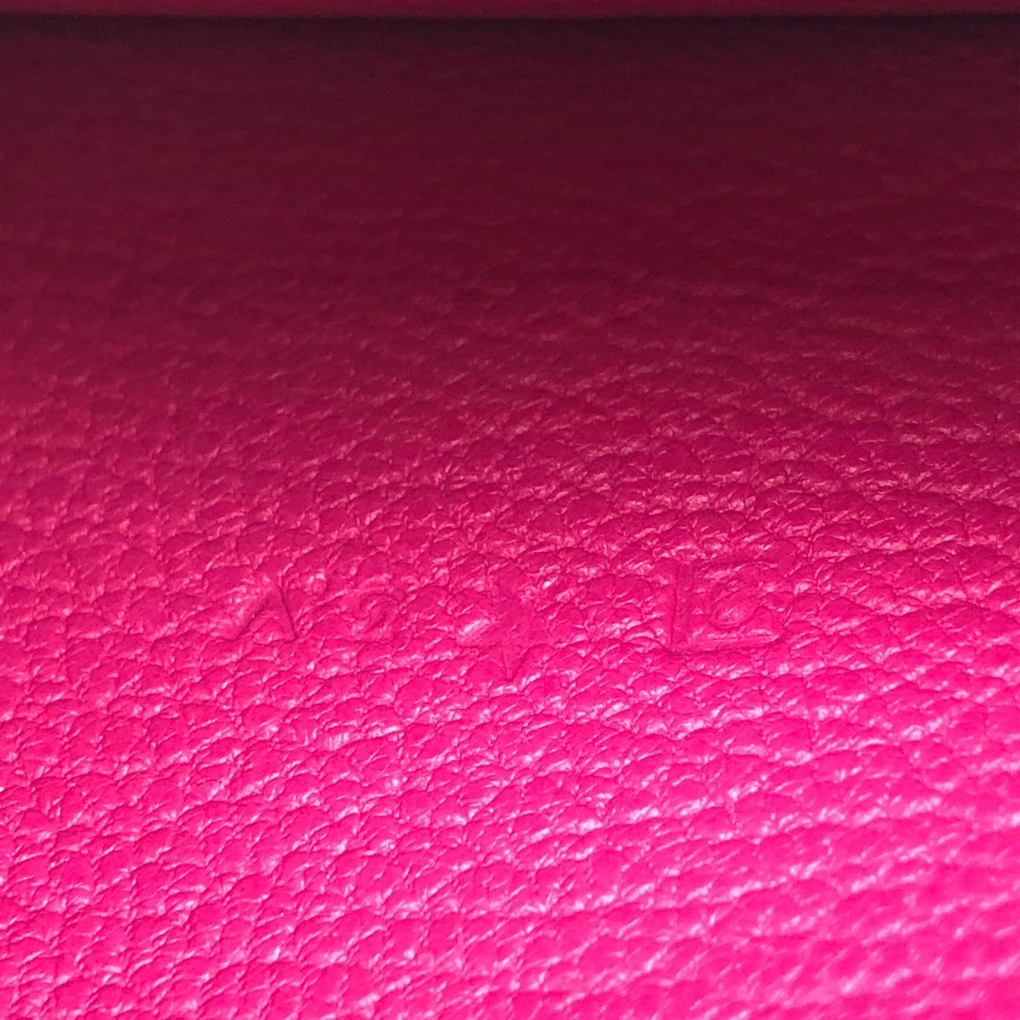 Hermes Bearn Compact Leather Card Holder Wallet Pink