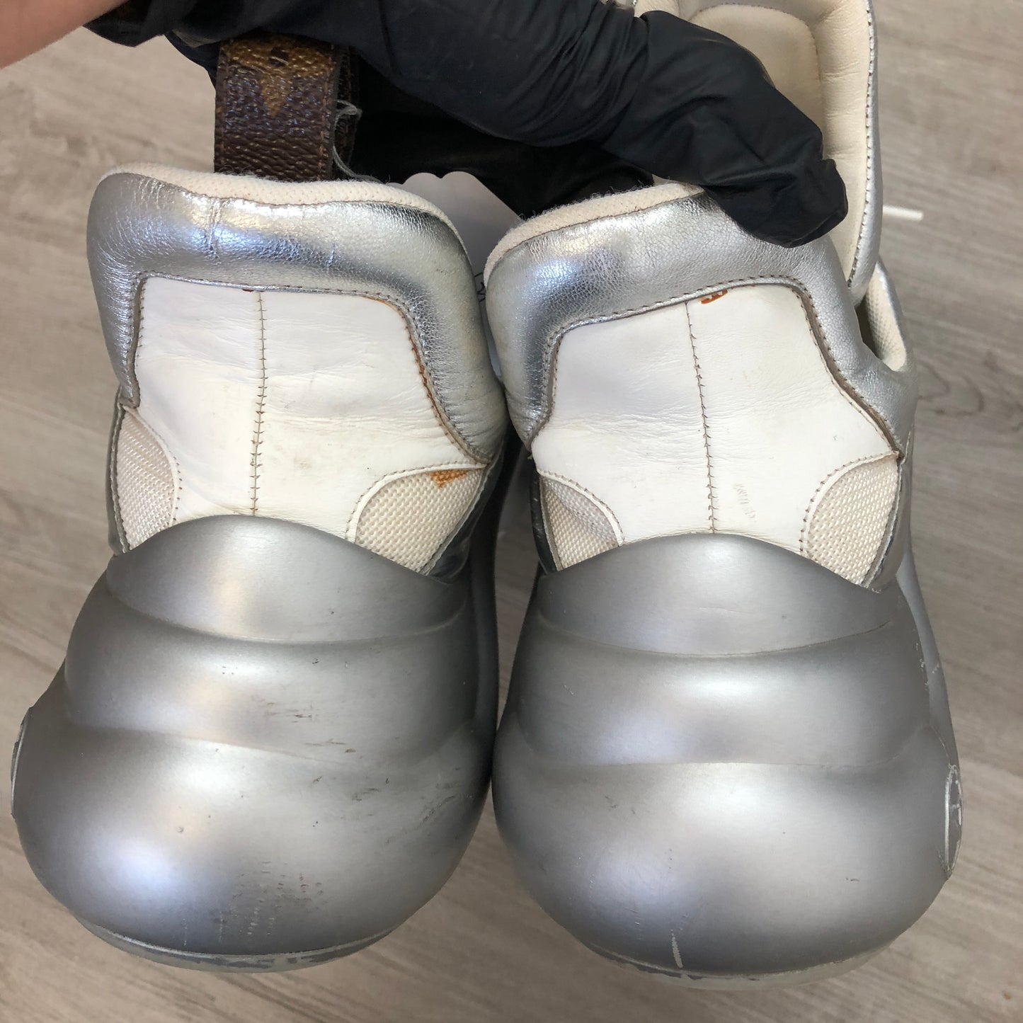 Louis Vuitton Unisex Archlight Mesh Metallic Silver White Chunky Sneaker Shoes 42