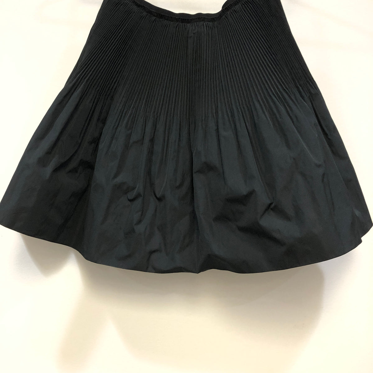Red Valentino Black Pleated Skirt Size 40
