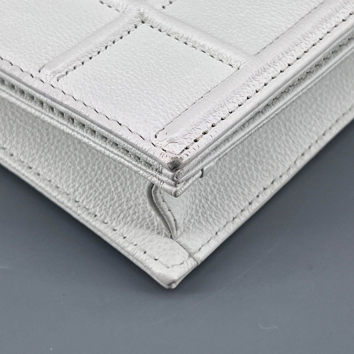 Christian Dior White Grained Calfskin Diorama Clutch Chain Bag