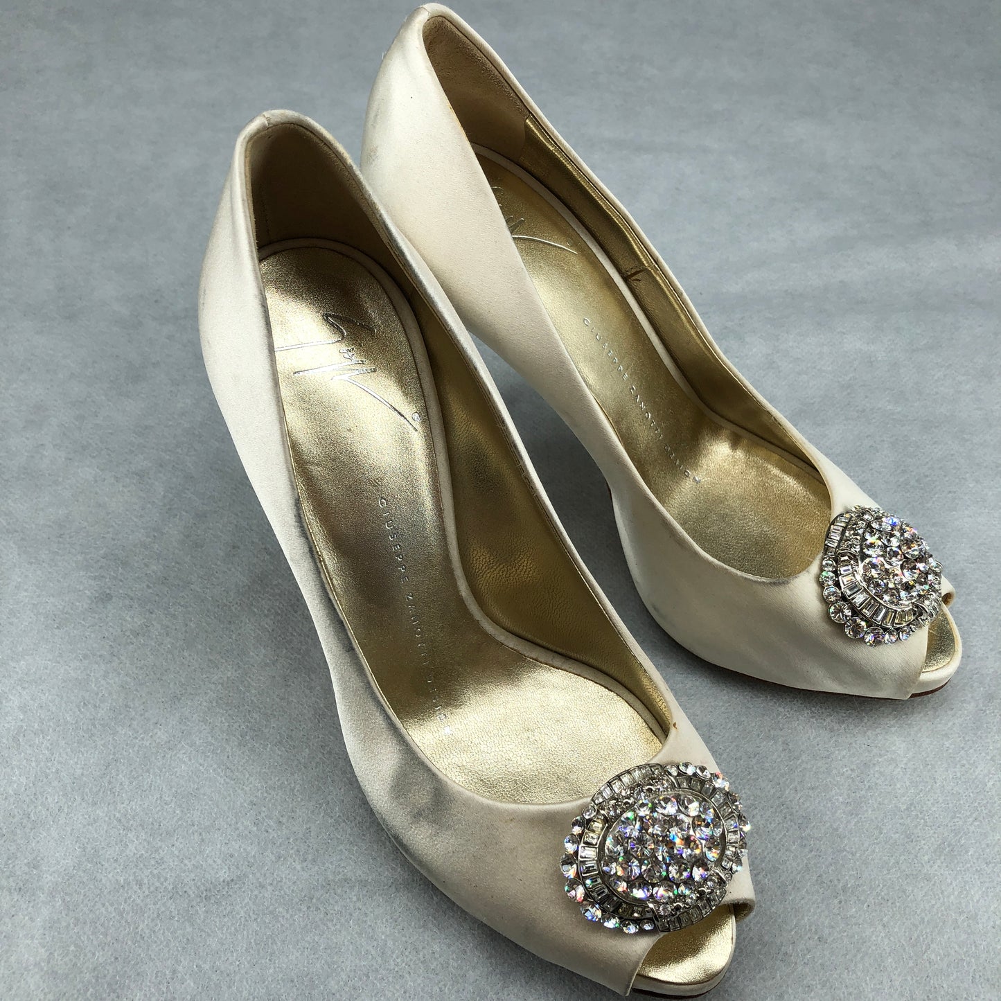 Giuseppe Zanotti Women's Crystal Embellished Peep-Toe Heels Size 35.5 Off White