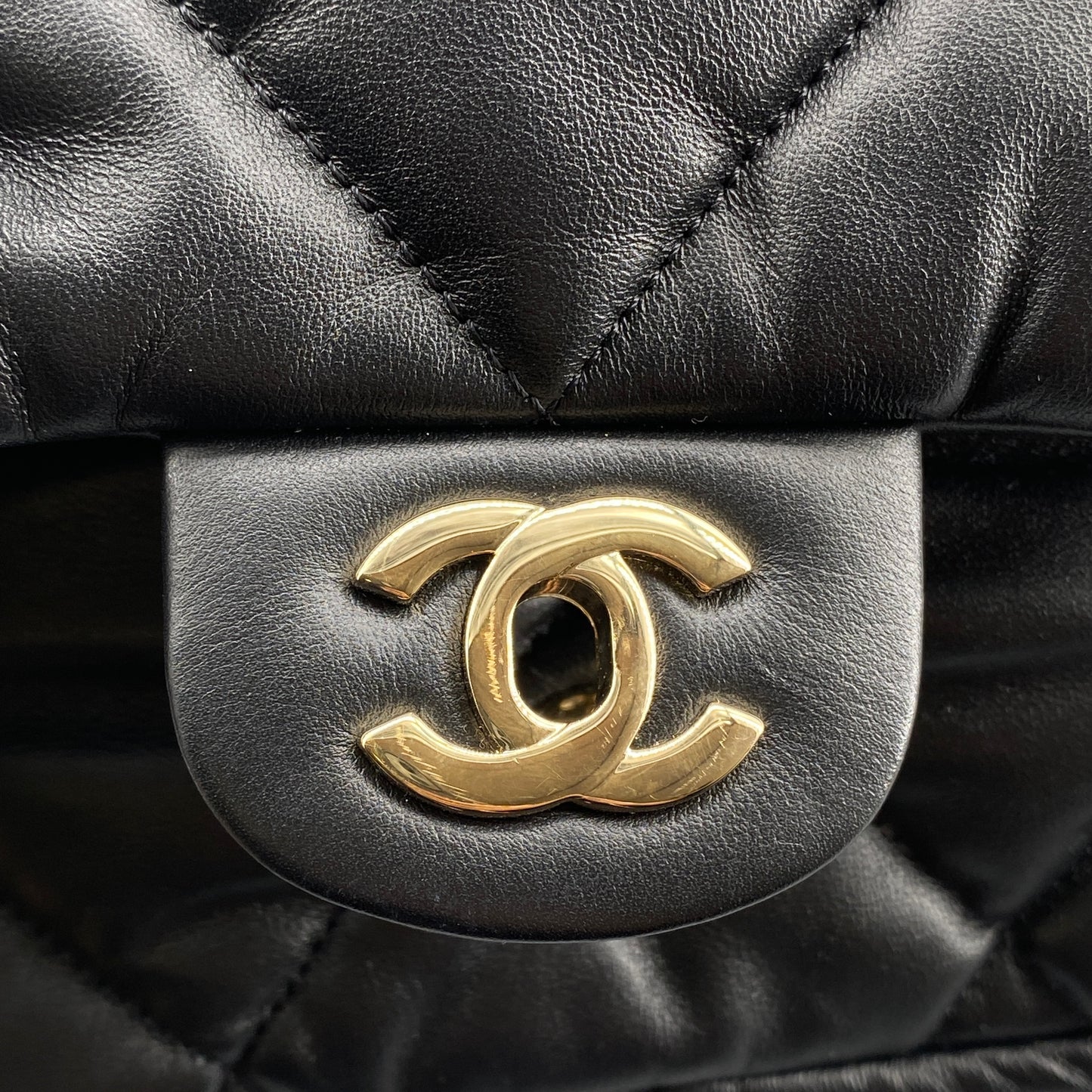 Chanel Black Quilted Bubbly Flap Crossbody Bag