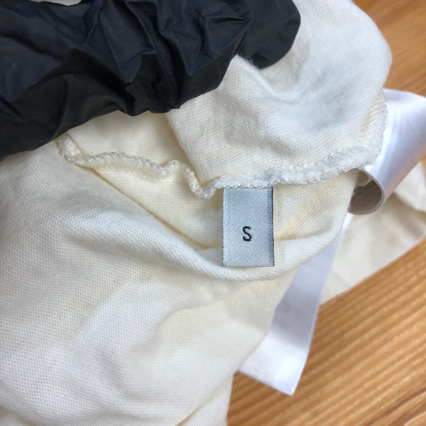 Gucci Cream/Black Interlocking G Logo T-Shirt Size S