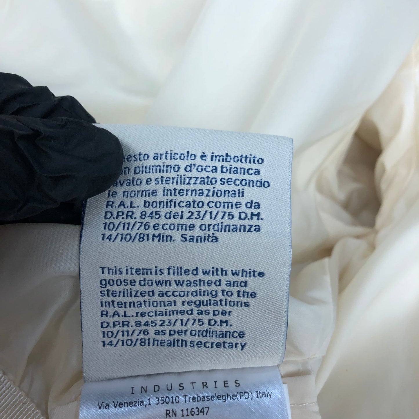 Moncler Women’s Quilted Down Jacket Size 0