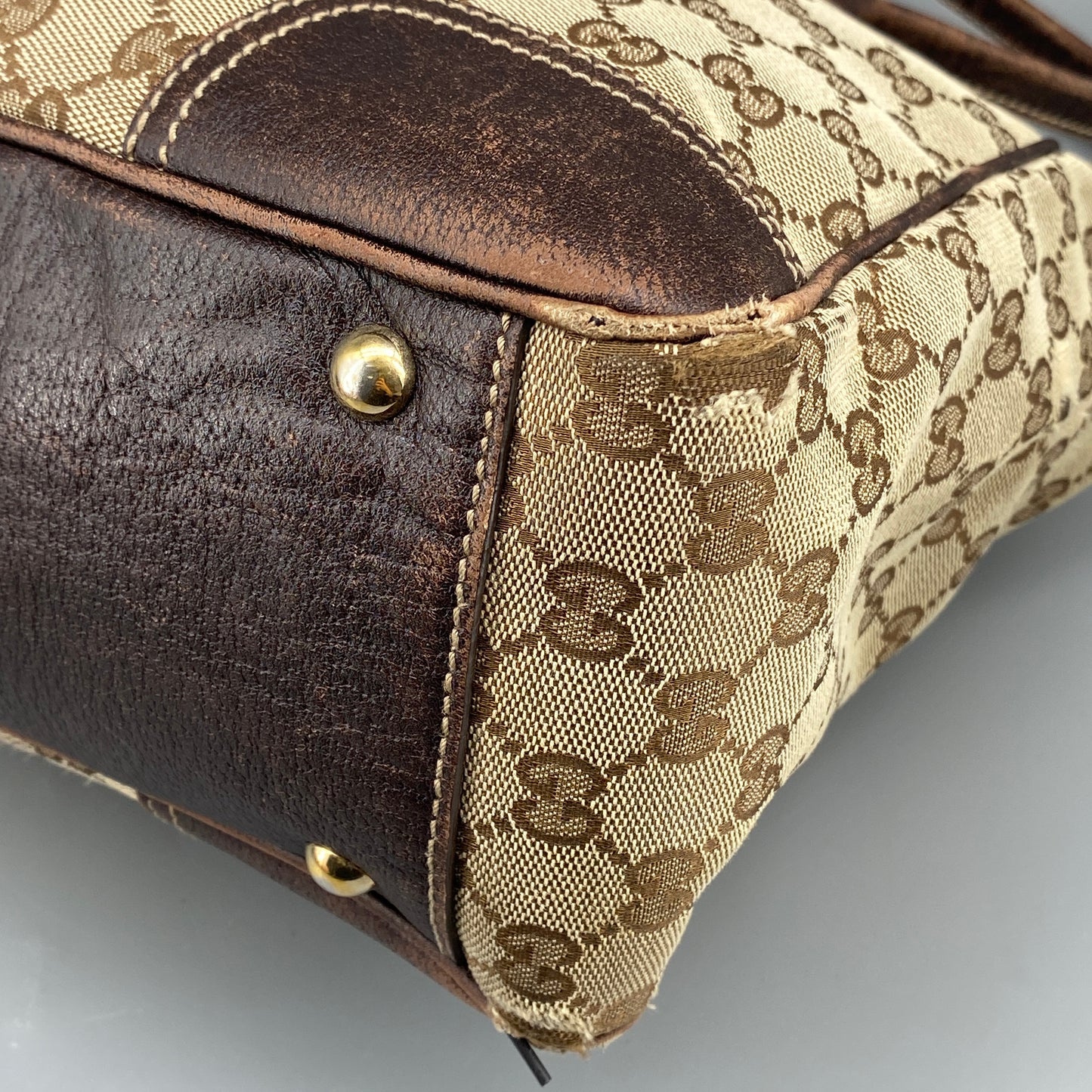 Gucci GG Canvas Handbag Beige/Brown