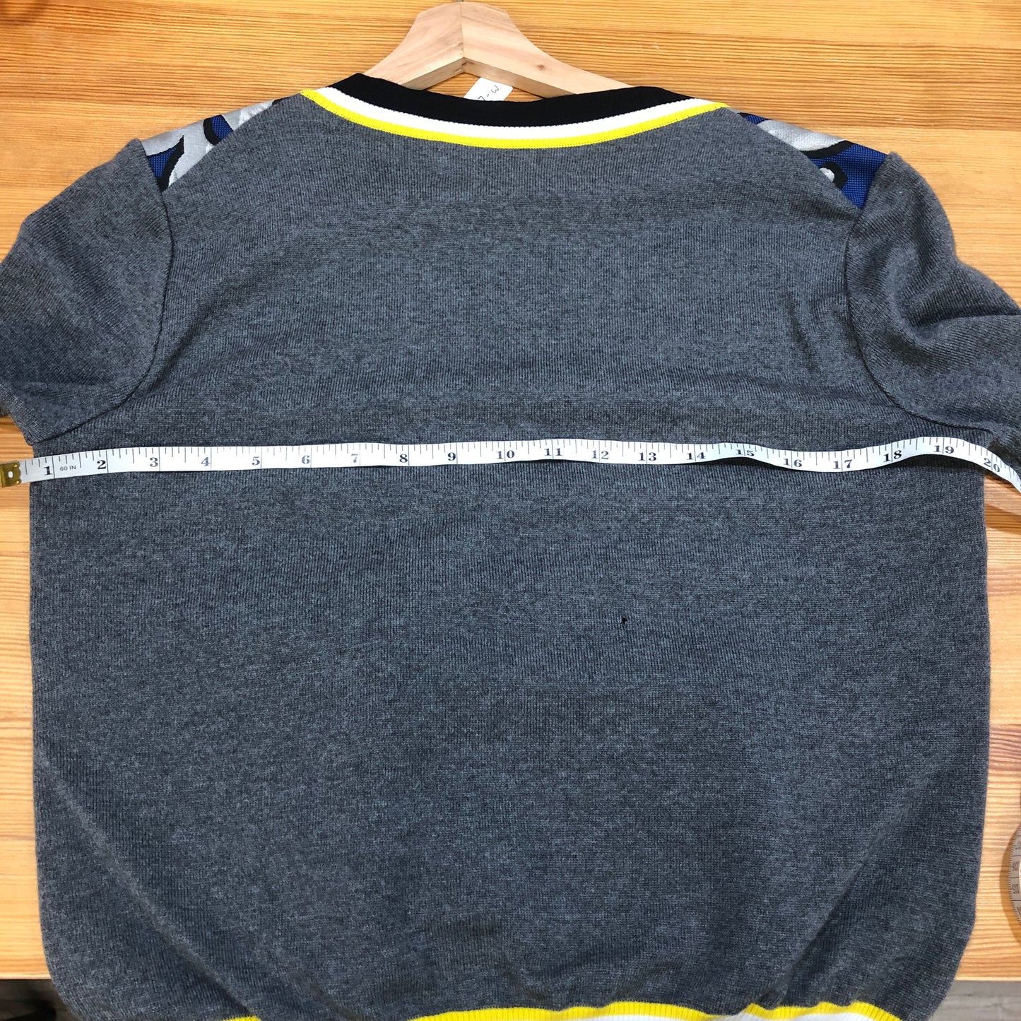 Marni Leaf Pattern V-Neck Knit Sweater Size 38 Grey/Blue/Yellow/White