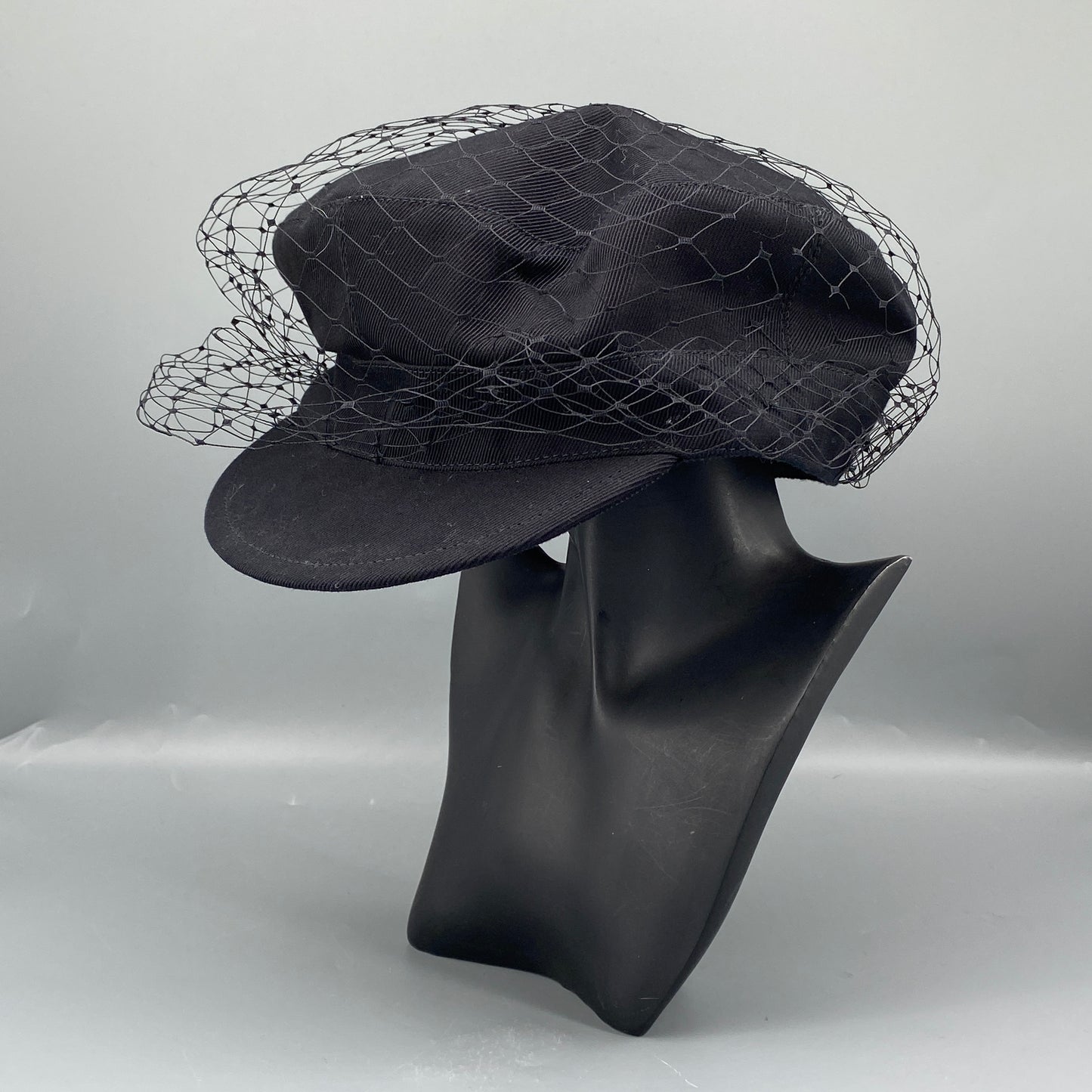 Christian Dior Mesh Veil Newsboy Cap 57cm Black
