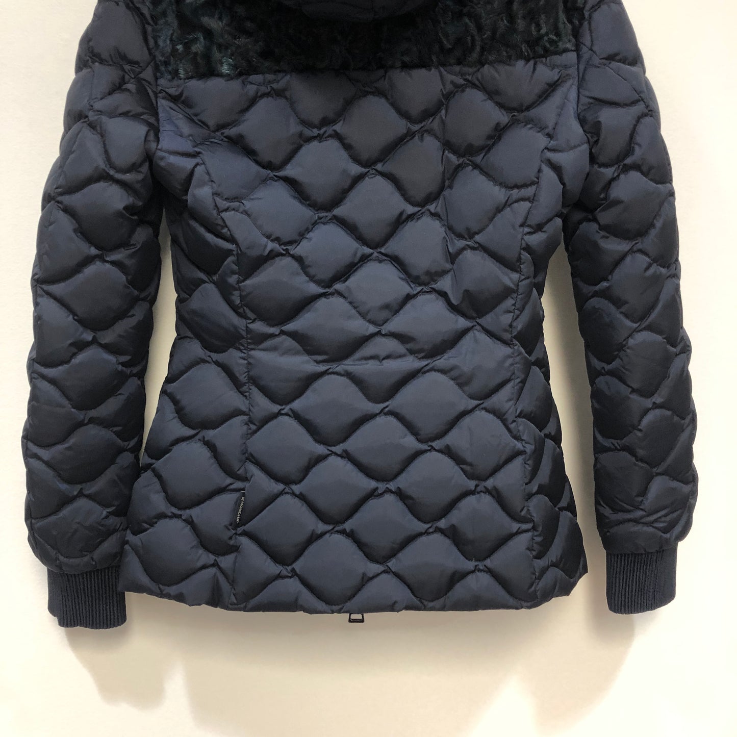 Moncler Dark Blue Quilted Down Jacket Size 00