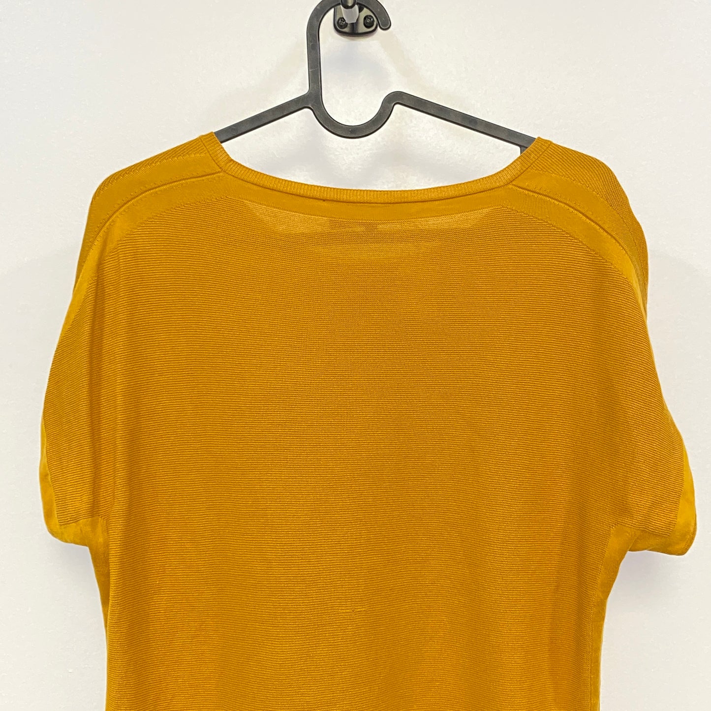 Loro Piana Yellow P2P Short Sleeve Knit Top Size 44