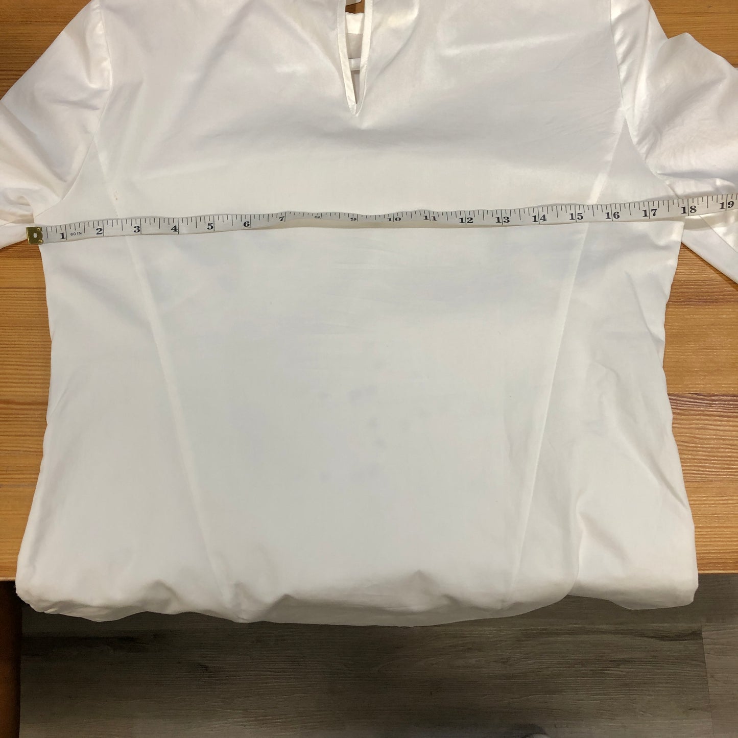 Max Mara Shine! White Embroidery Short Sleeve Shirt US Size 4