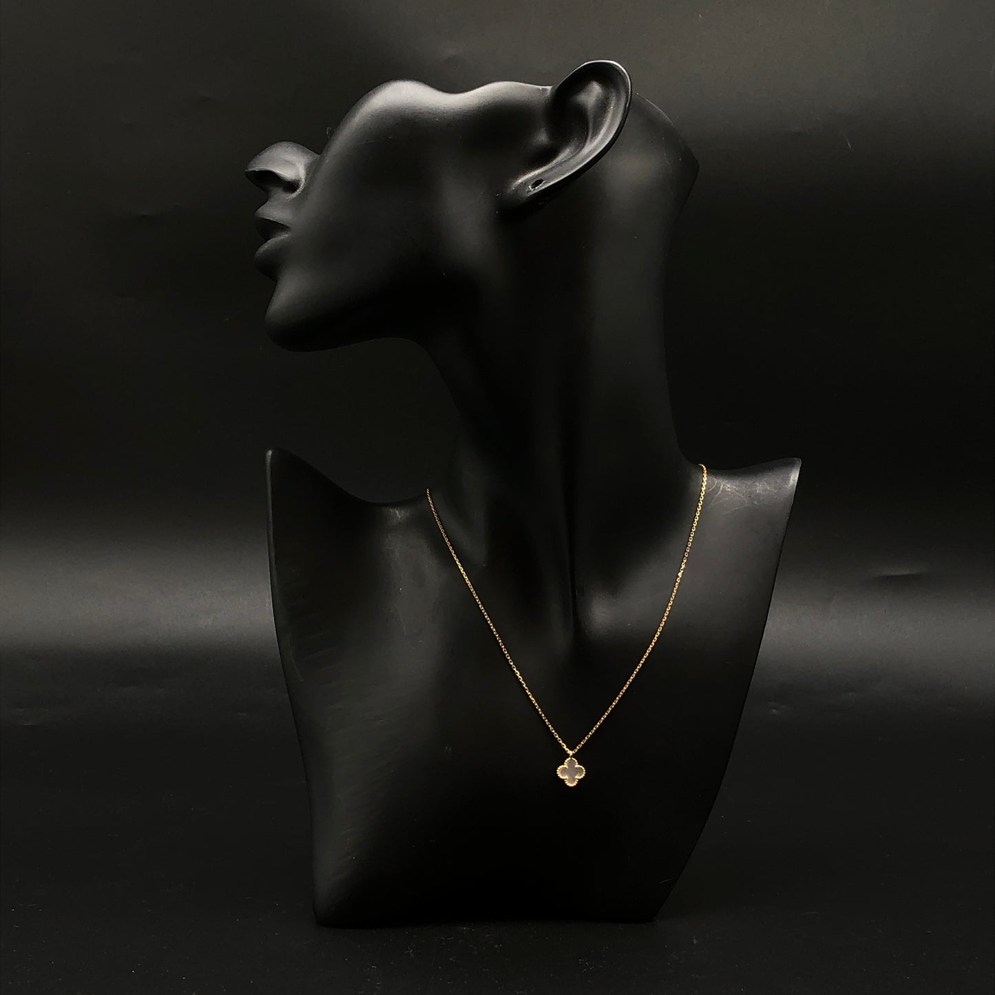 Van Cleef & Arpels 750 Gold Alhambra Mother-of-Pearl Pendant Necklace