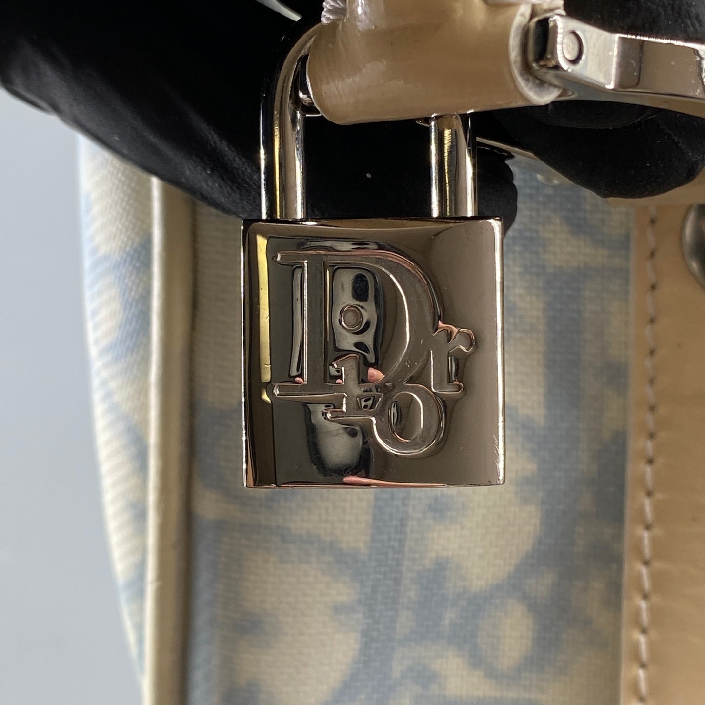 Christian Dior Vintage Oblique Boston Handbag cream/blue