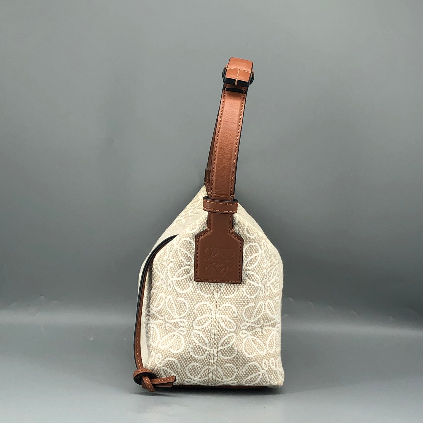 Loewe Anagram Jacquard Cbi Bag Beige/Caramel