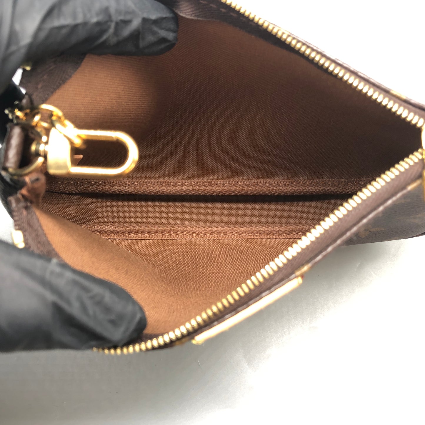Louis Vuitton Multi Pochette Accessoires Bag