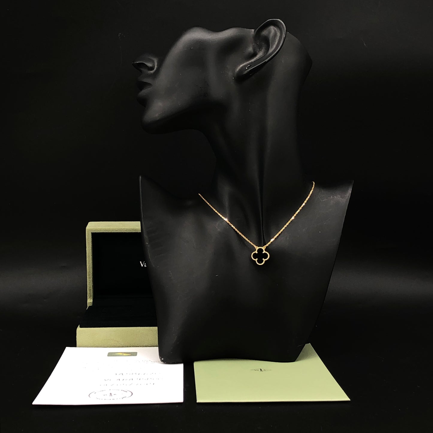 Van Cleef & Arpels Vintage Alhambra Black Onyx Single Motif Necklace AU750 Yellow Gold