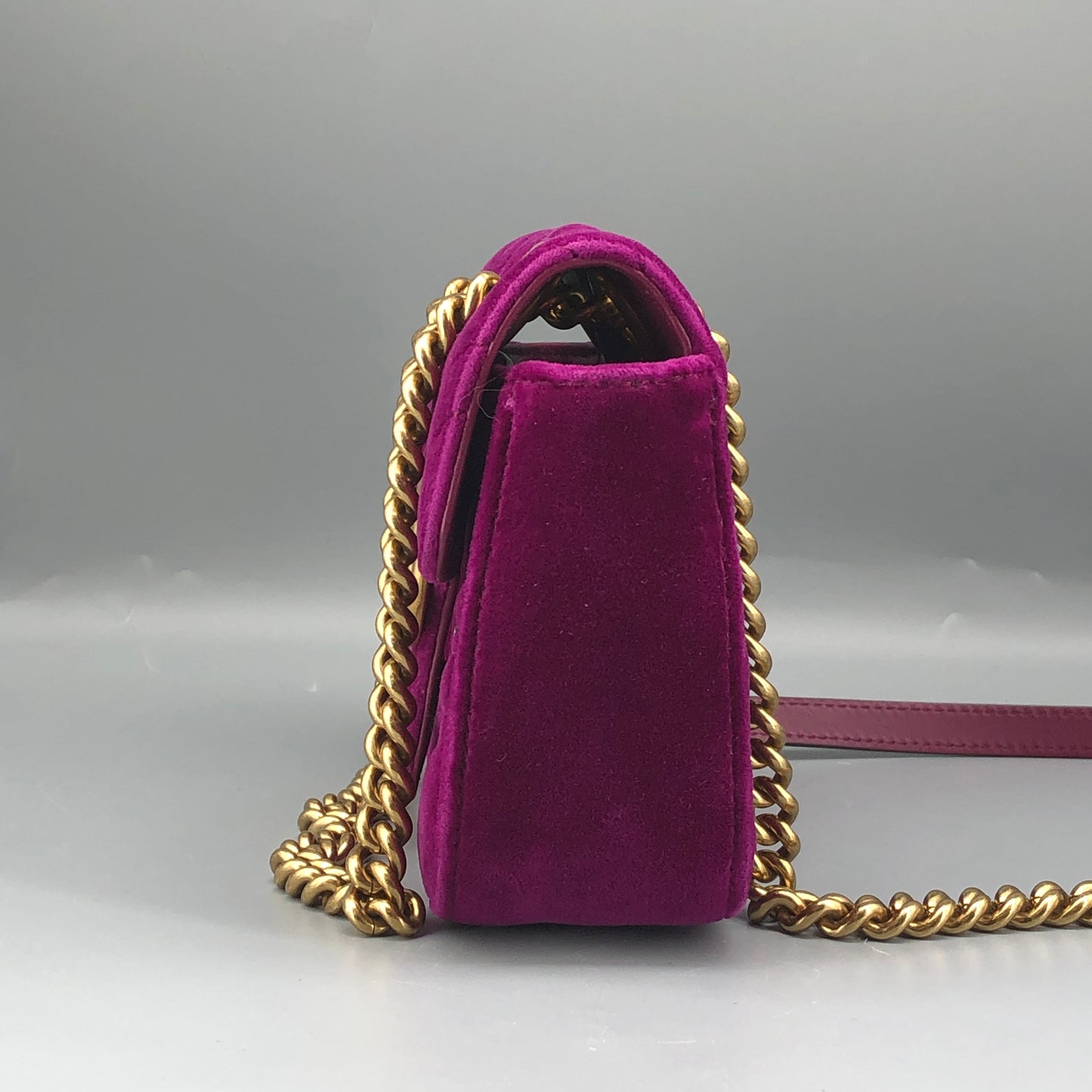 Gucci Marmont Fuchsia Velvet Matelasse Chain Shoulder Bag