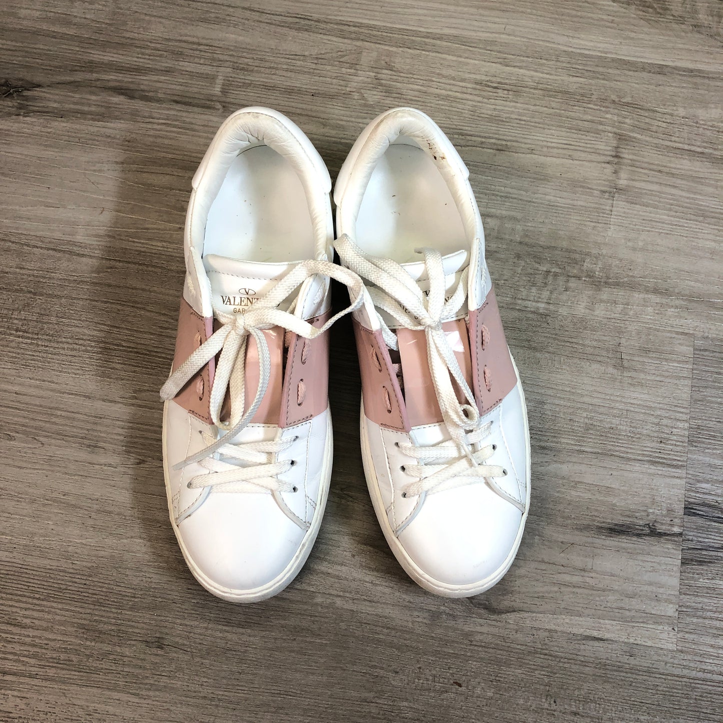 Valentino Rockstud Pink & White Leather Low Top Sneakers Size 37