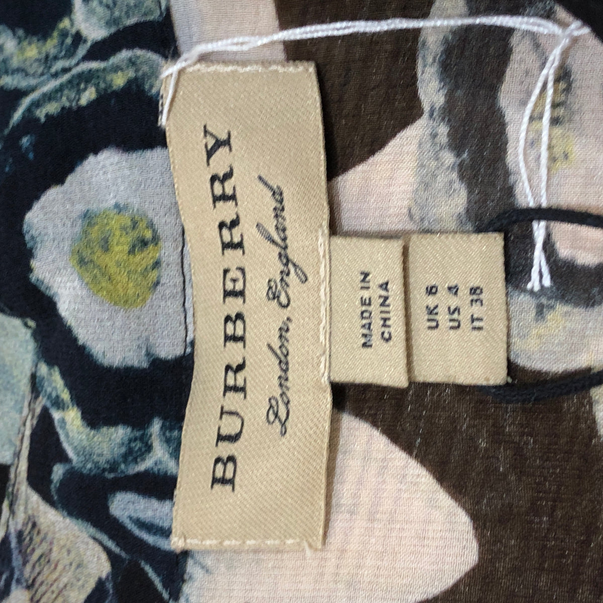 Burberry NWT multi-color floral long sleeve blouse US size 4