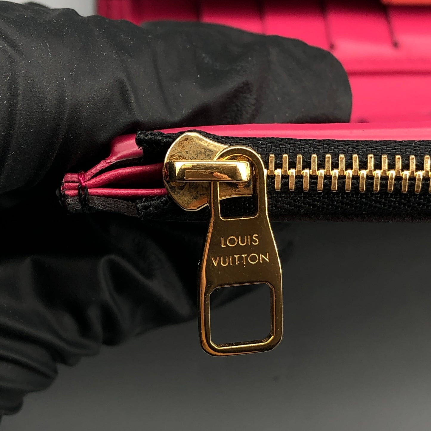 Louis Vuitton Black Taurillon Leather LV Twist Compact Wallet