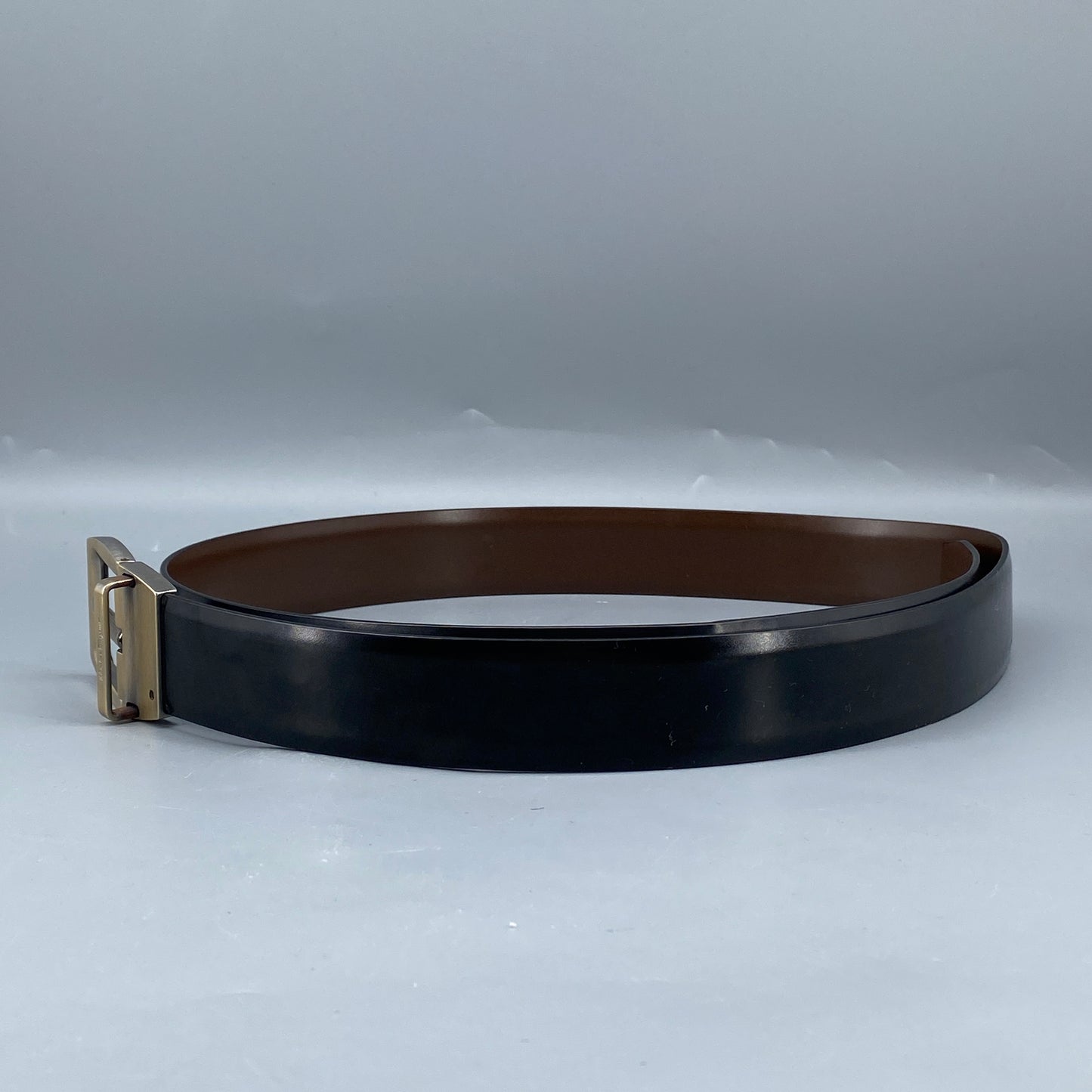 Ferragamo Black Smooth Leather Vintage Gold Square Pin Buckle Belt  100cm
