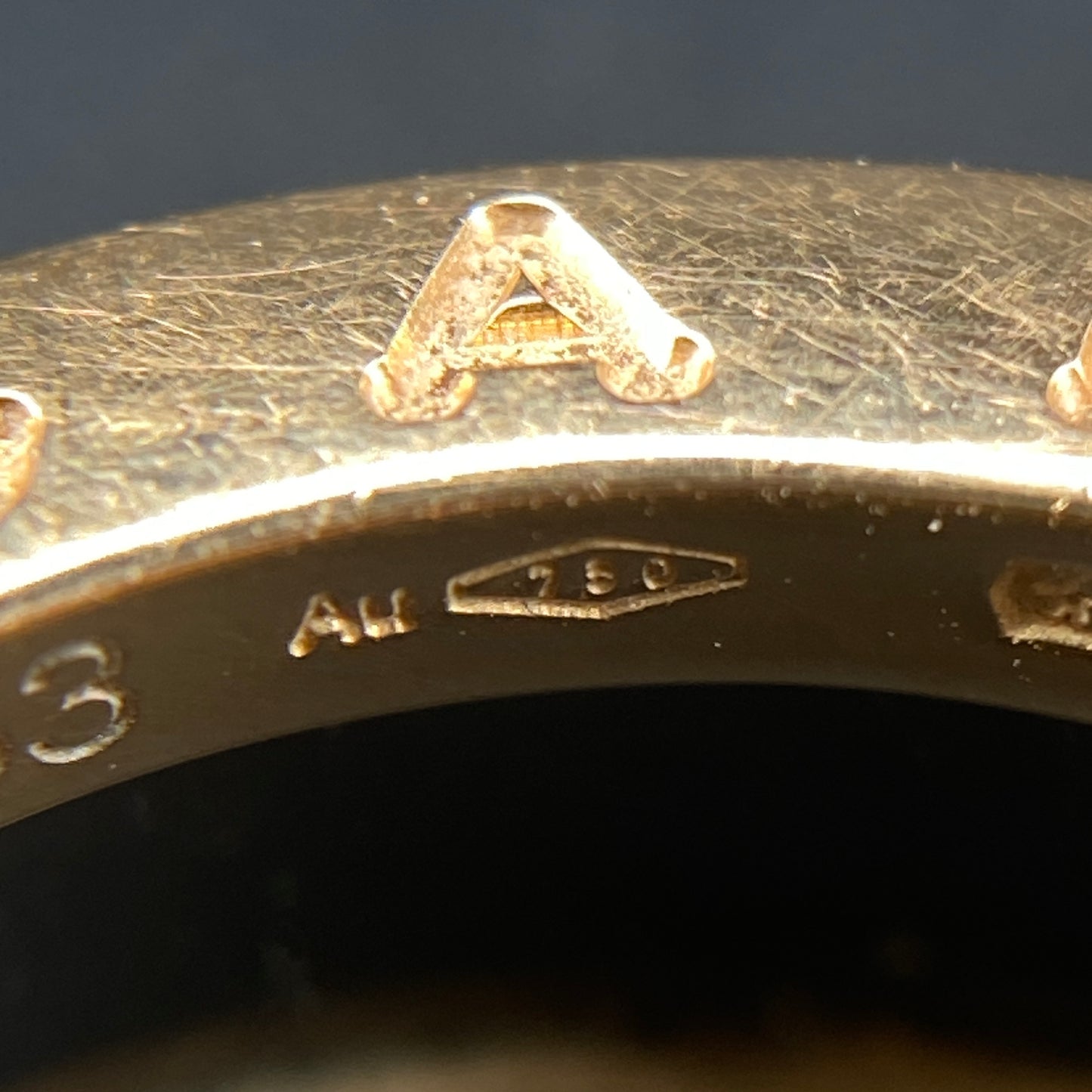 Bvlgari B.zero1 AU750 Yellow Gold Black Ceramic Band Ring Size 53mm